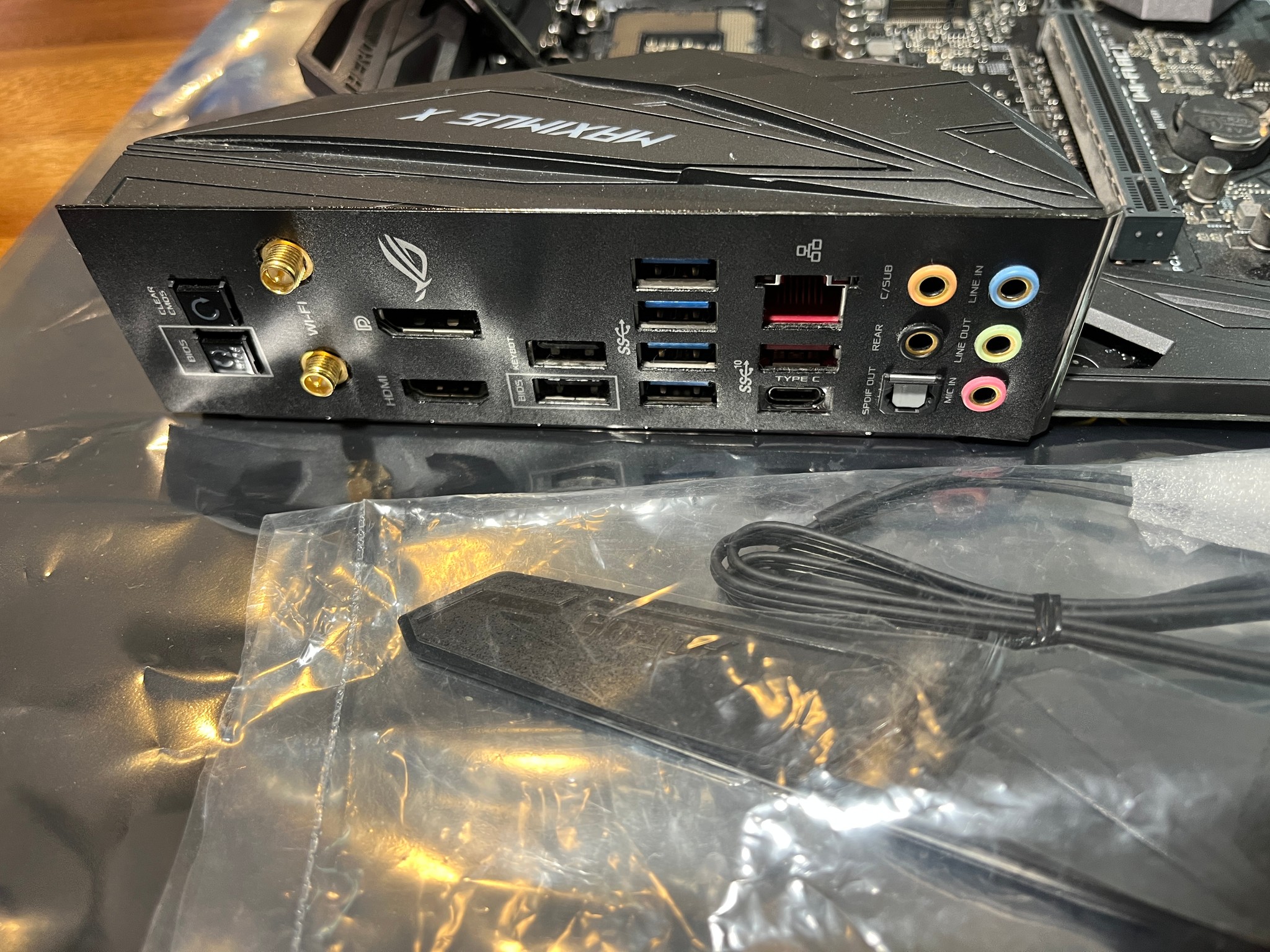 Asus ROG Maximus X Hero Wi-Fi AC LGA 1151 ATX Intel Z370 DDR4 Motherboard
