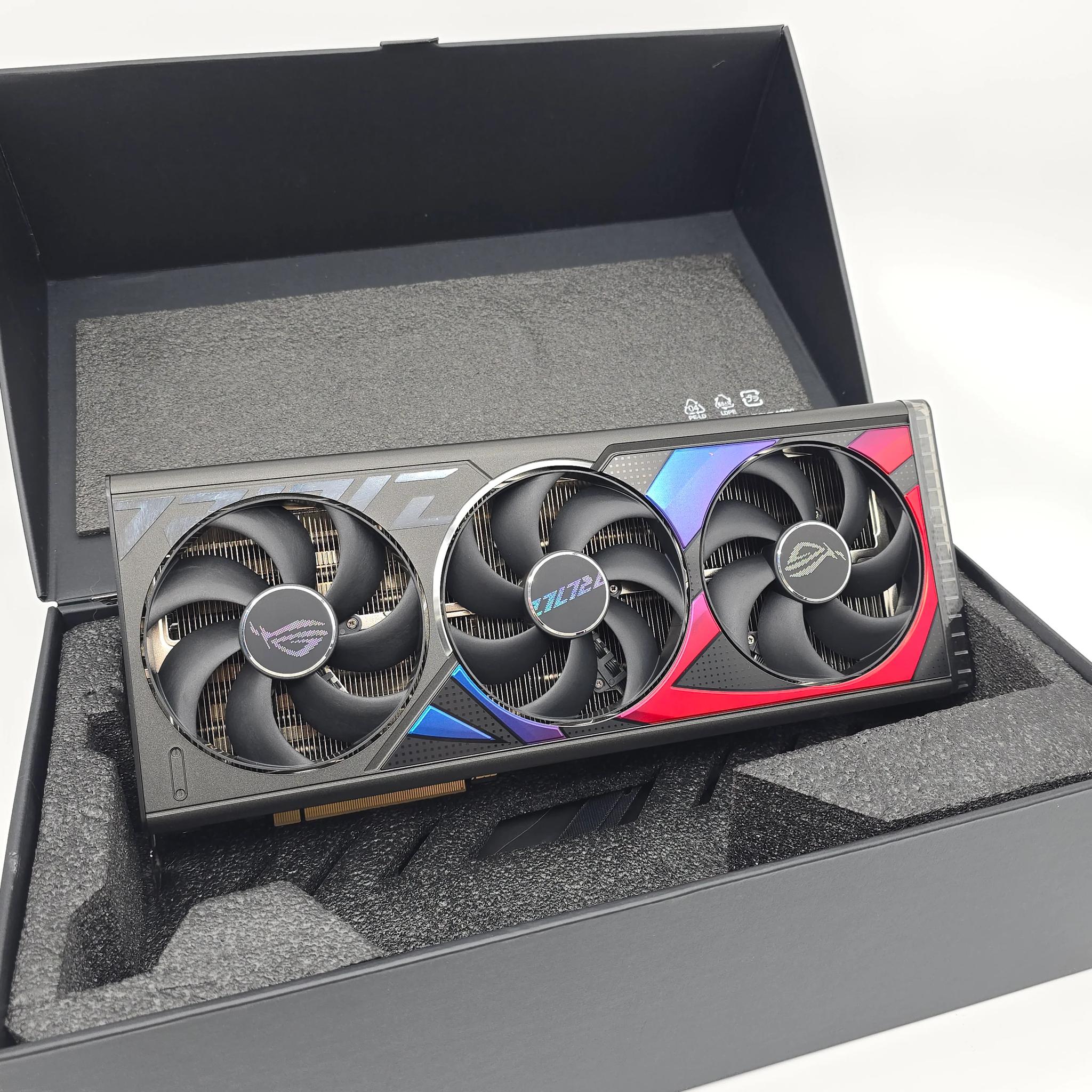 ASUS ROG Strix GeForce RTX 4080 SUPER Gaming OC