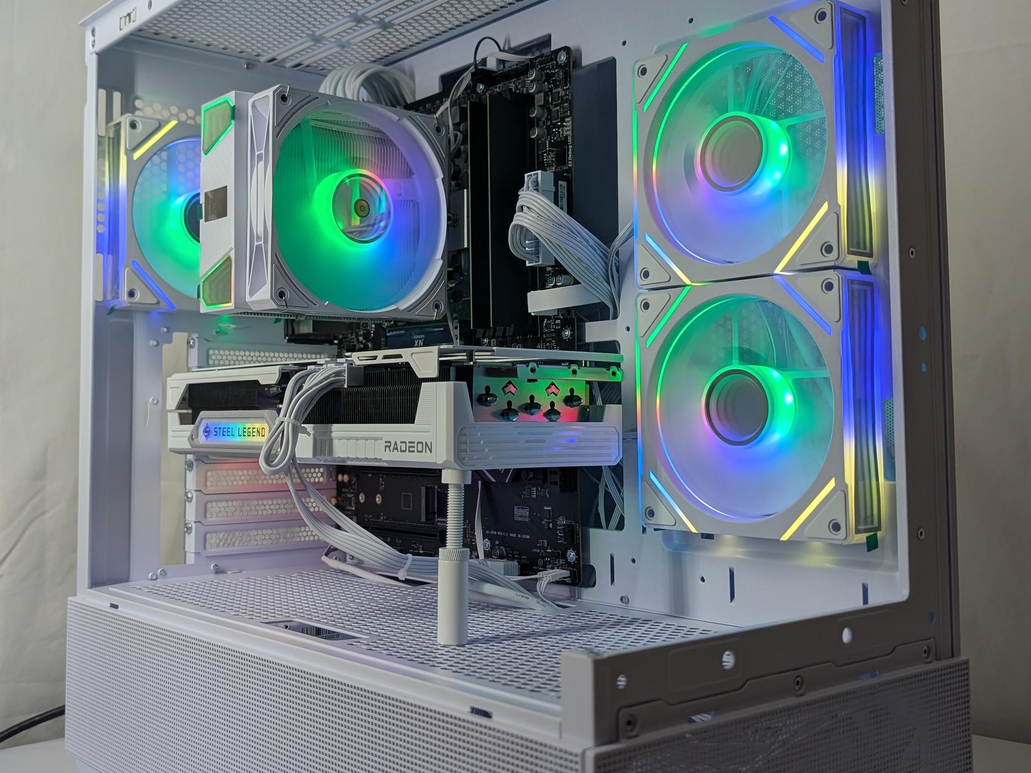 ALL WHITE | 9070XT 16GB | RYZEN 5 7500F | 1000W POWER SUPPLY