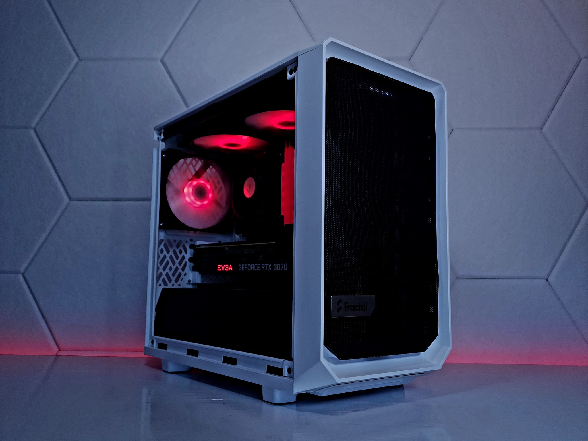❤️🤍 RTX 3070 // Core i7 10700 // 16GB 3600MHz // 1TB NVMe Gen 3