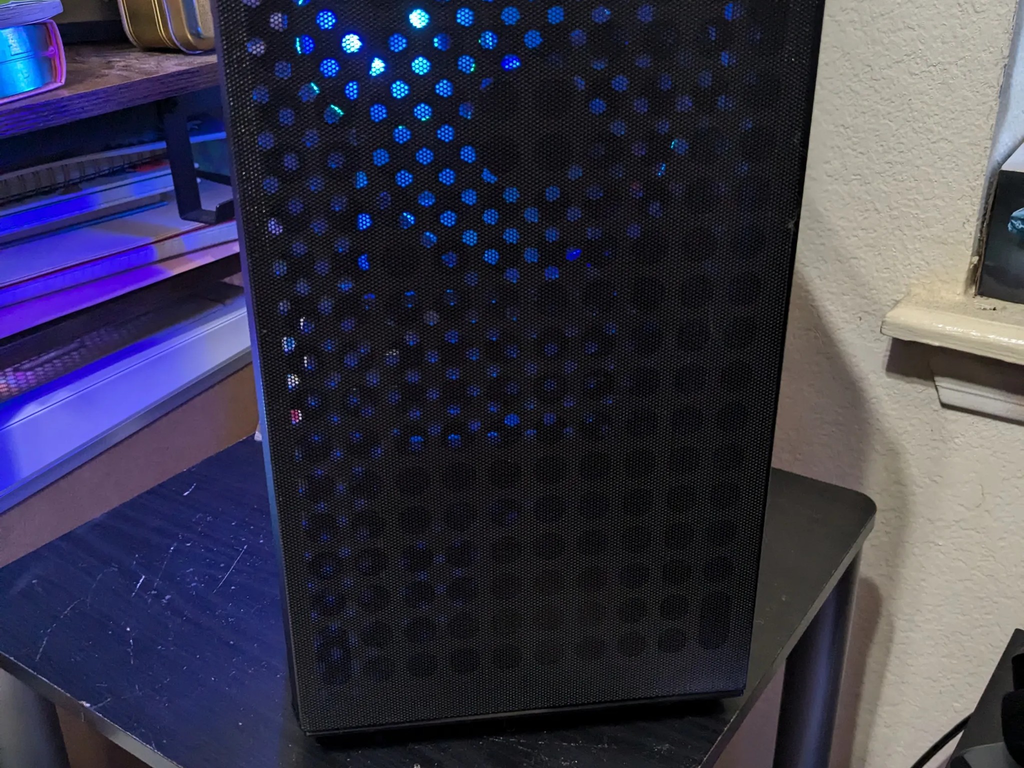 FREE SHIP || Starter Cube || i7-4790, 16GB RAM, RX 480 4GB, 512GB SSD, New PSU, WiFi, RGB, Win10