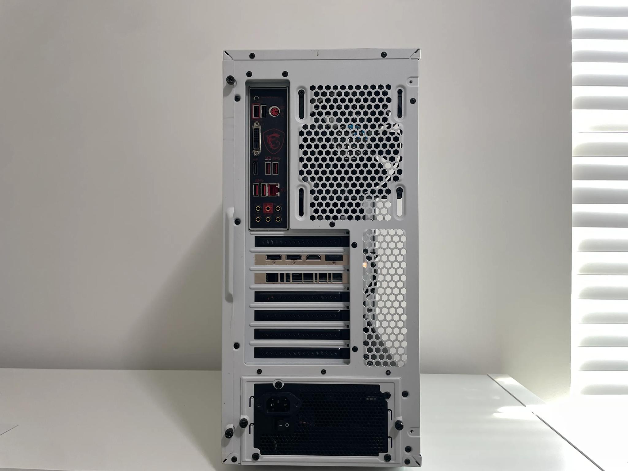 CLEAN BUDGET MEDIUM 1080p and LOW 1440p GAMING 2060 and 3600x Fractal Build