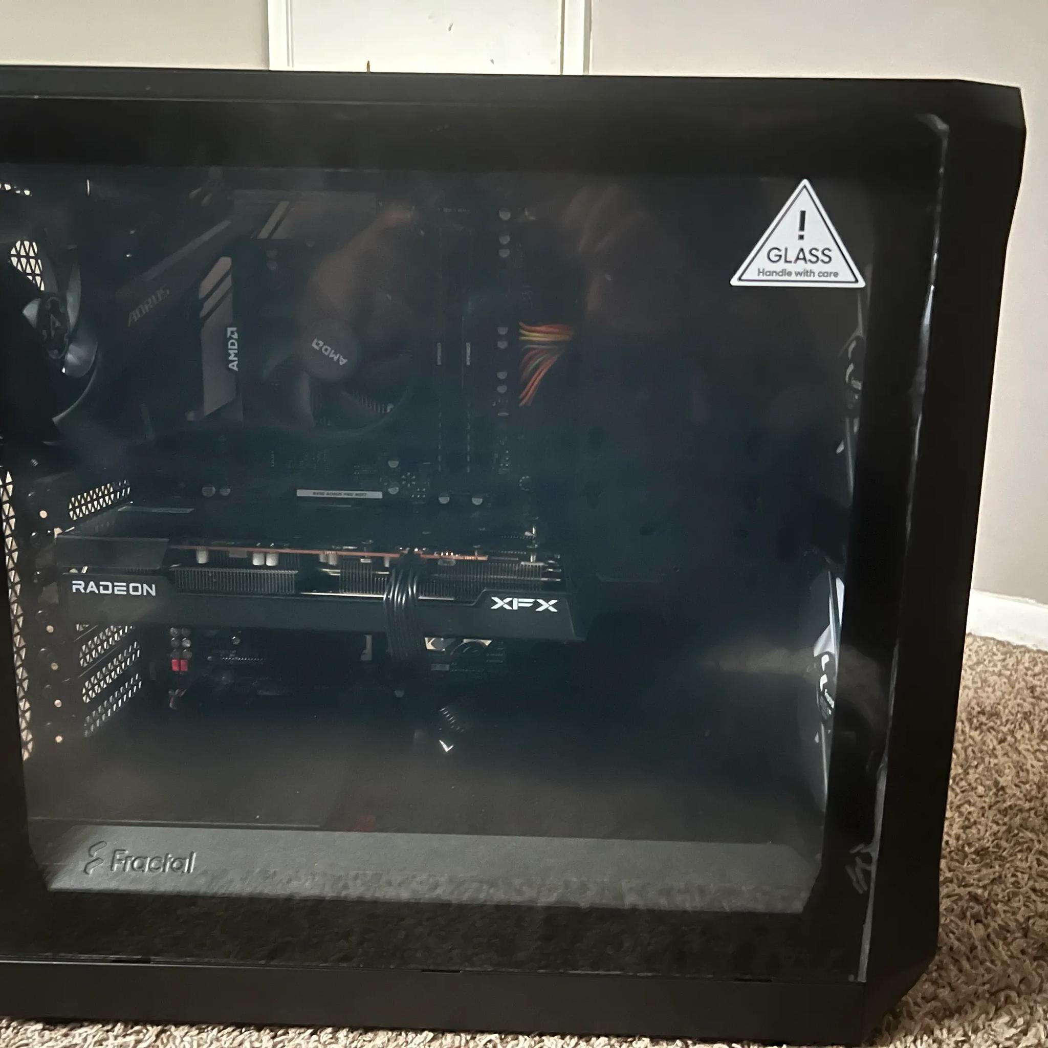 Affordable 1080P Gaming PC! - Ryzen 5 3600, RX 6600XT, 16GB DDR4 3200, 1TB SSD, 650w PSU