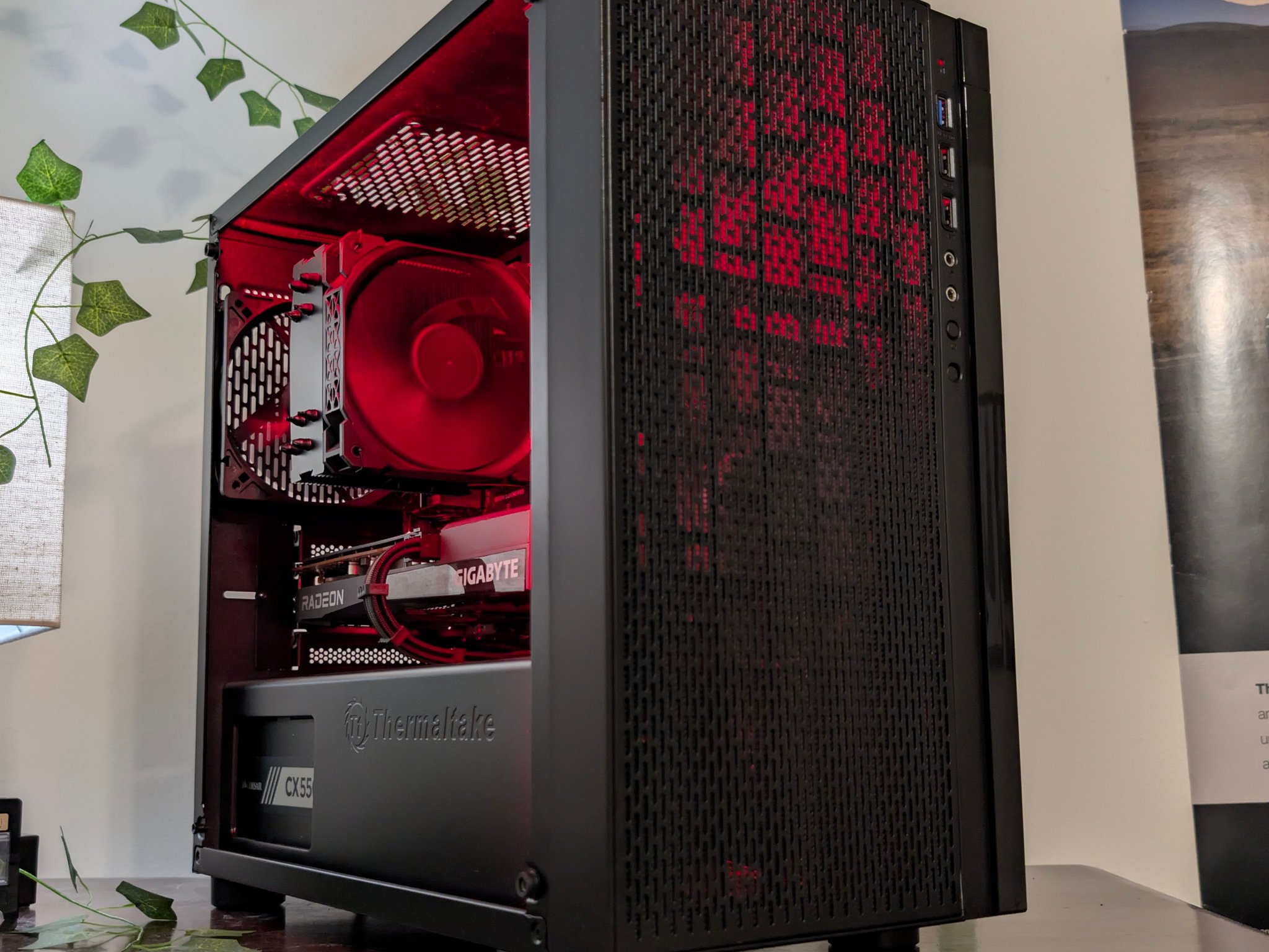 🏮 Ryzen 7 + RX 6650XT (≈ RTX 2080) Gaming PC with 1TB Storage