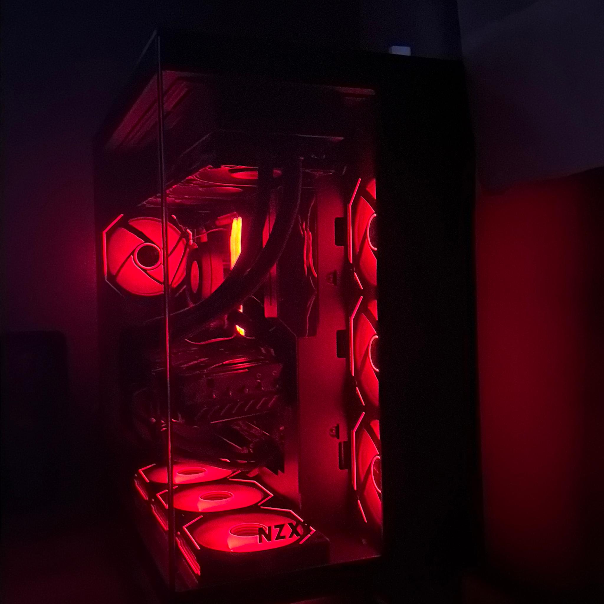 Custom Gaming PC "all black"