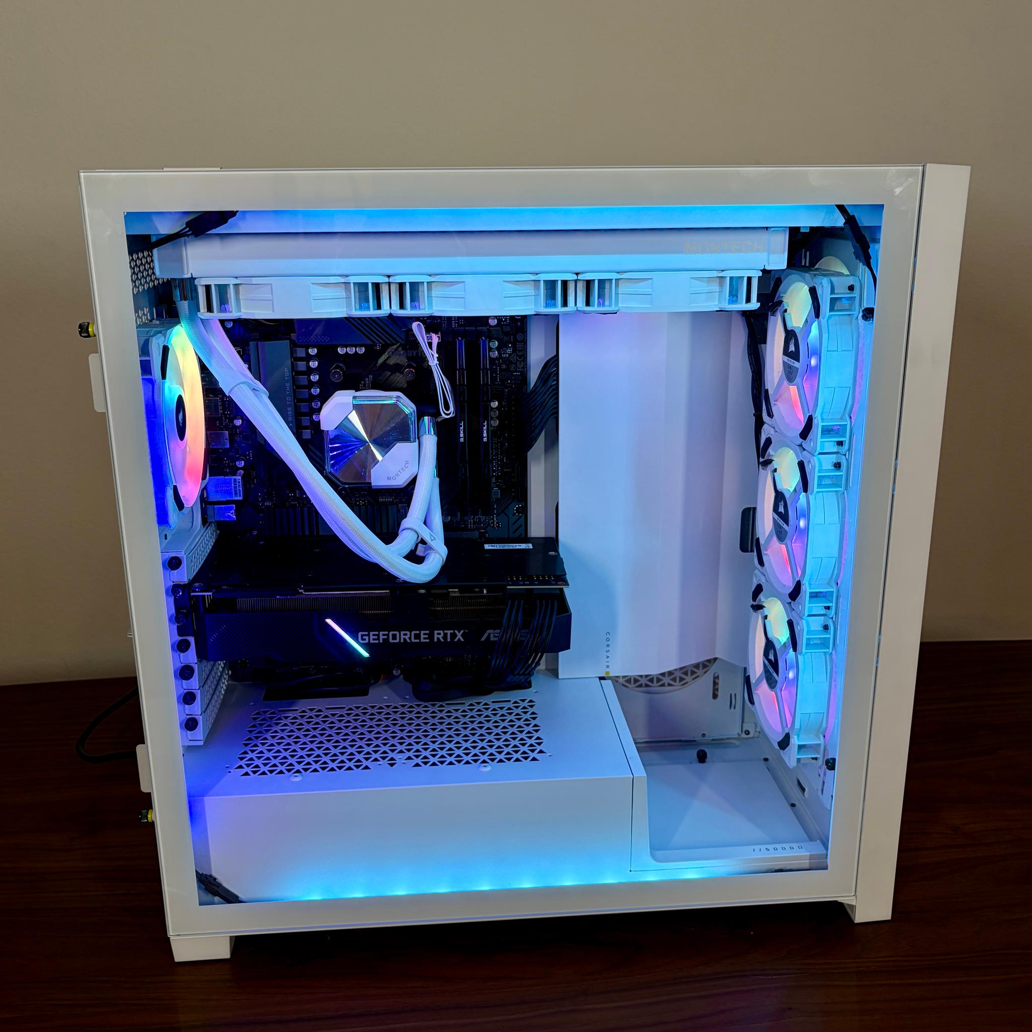 White RGB Corsair 5000D build | Ryzen 7 5700x | 16GB RAM + 1TB SSD | ASUS 2070 Super