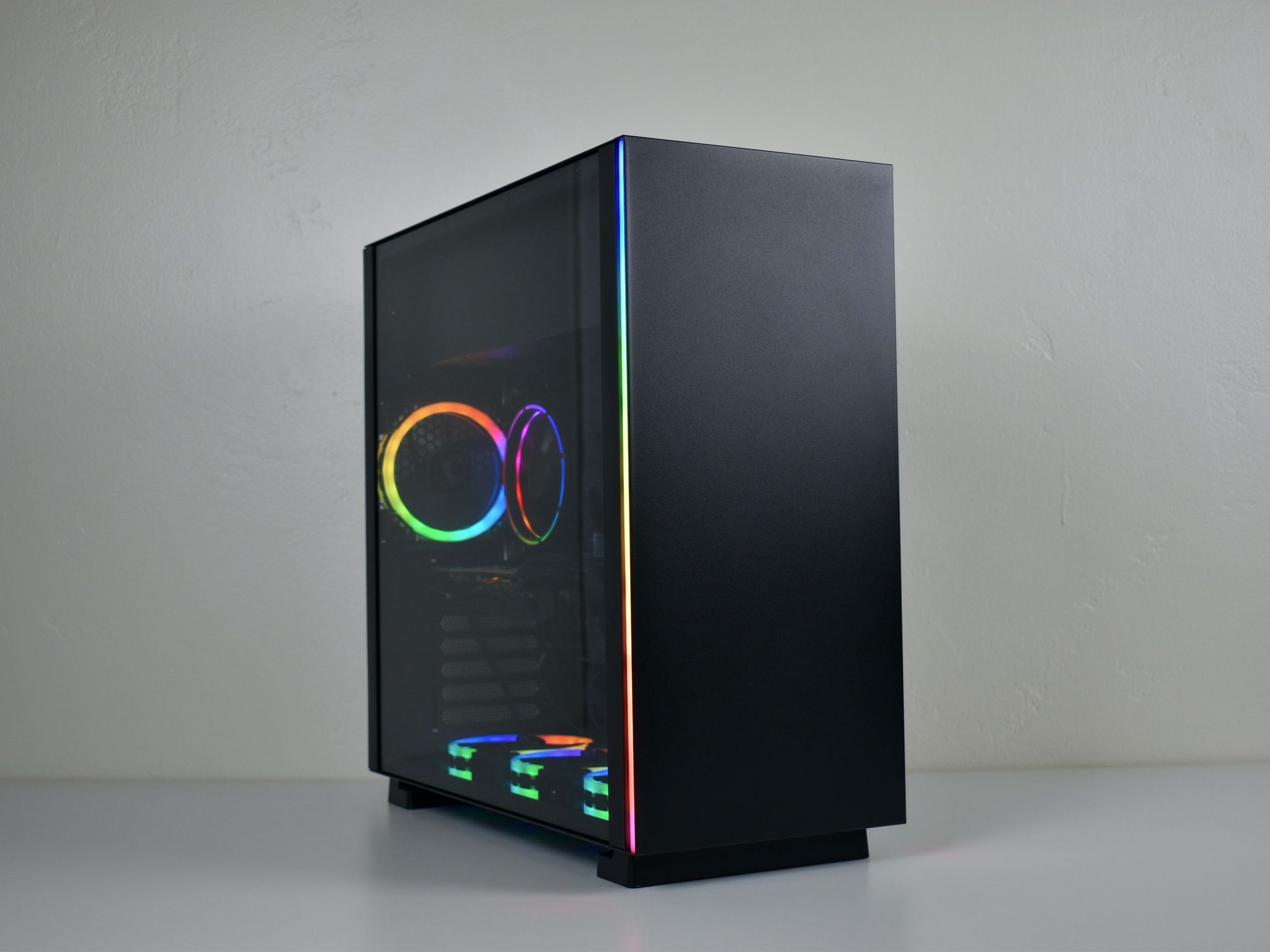Forge Warrior Custom Gaming PC // RX 580 8 GB // 10105f // 500 GB NVME SSD // 16 GB DDR4 // WiFi 5