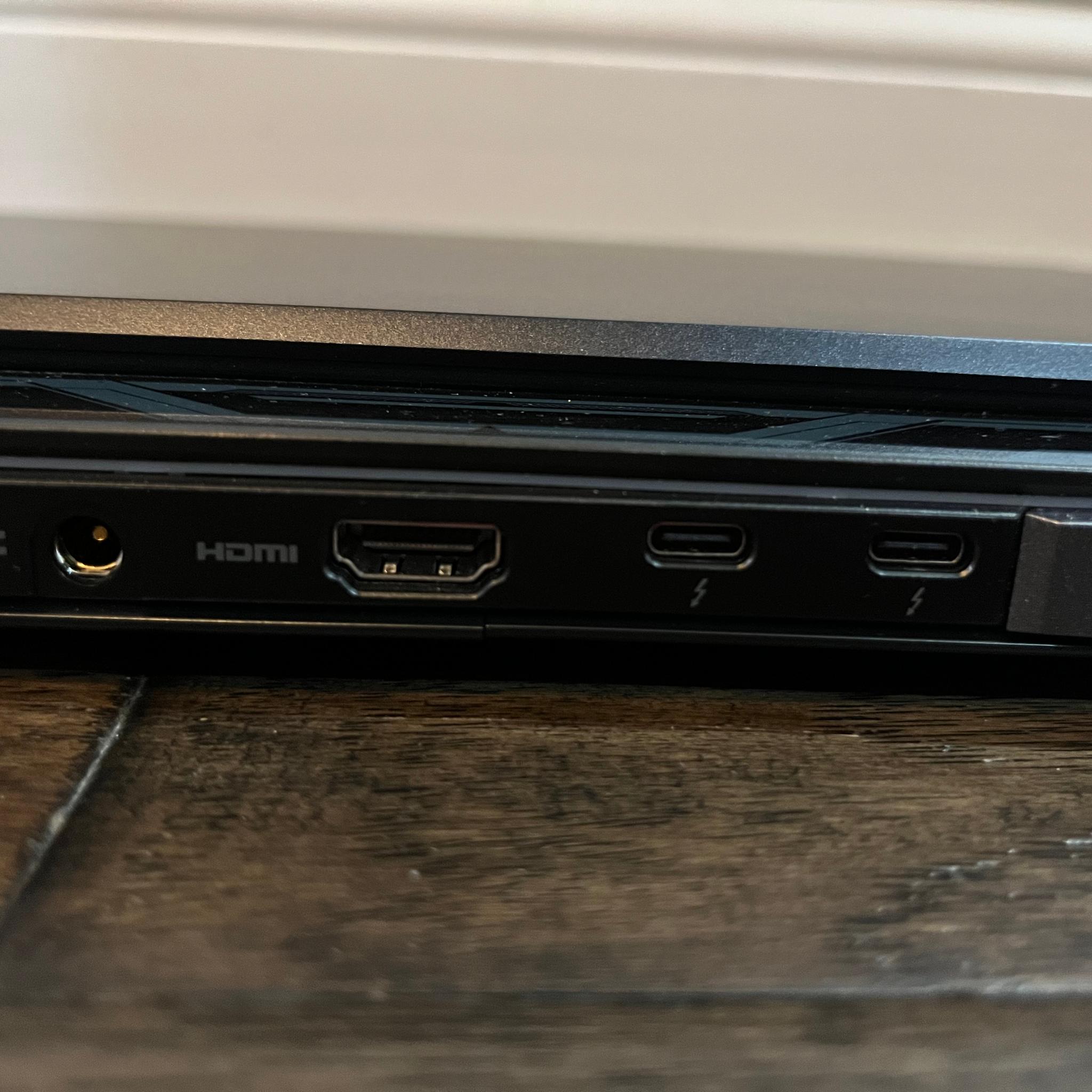 RTX 4080 Acer Predator Helios 16, 240Hz QHD+, i9-13900HX, 16GB DDR5, 1TB SSD GAMING LAPTOP