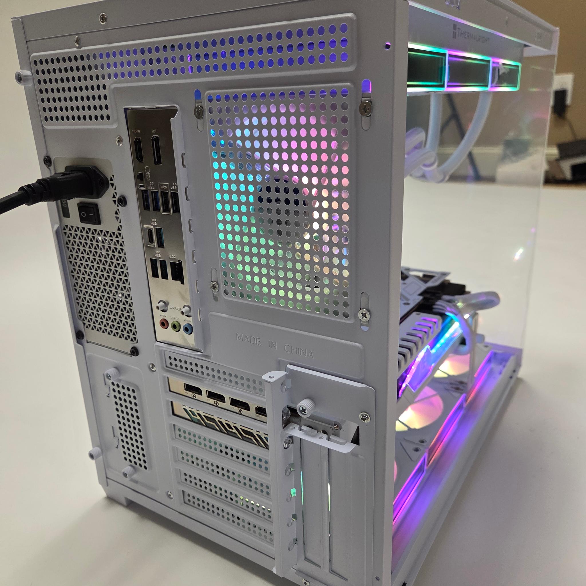 #0005 — High-Performance 1440p / 4k White Gaming Pc