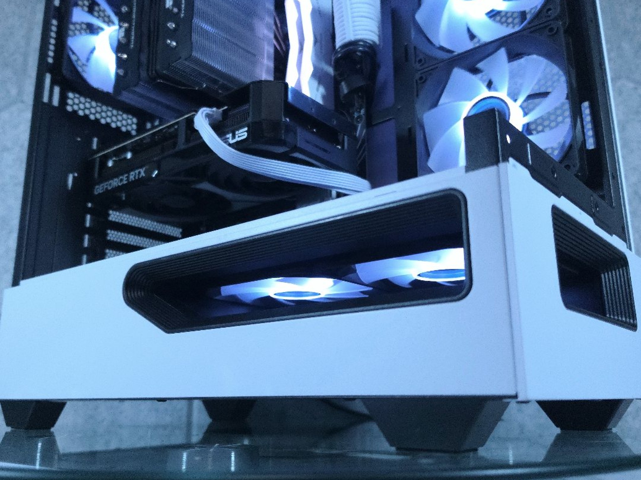 🤍 RTX 5070 | Ryzen 5 9600X | 1440p Gaming Computer