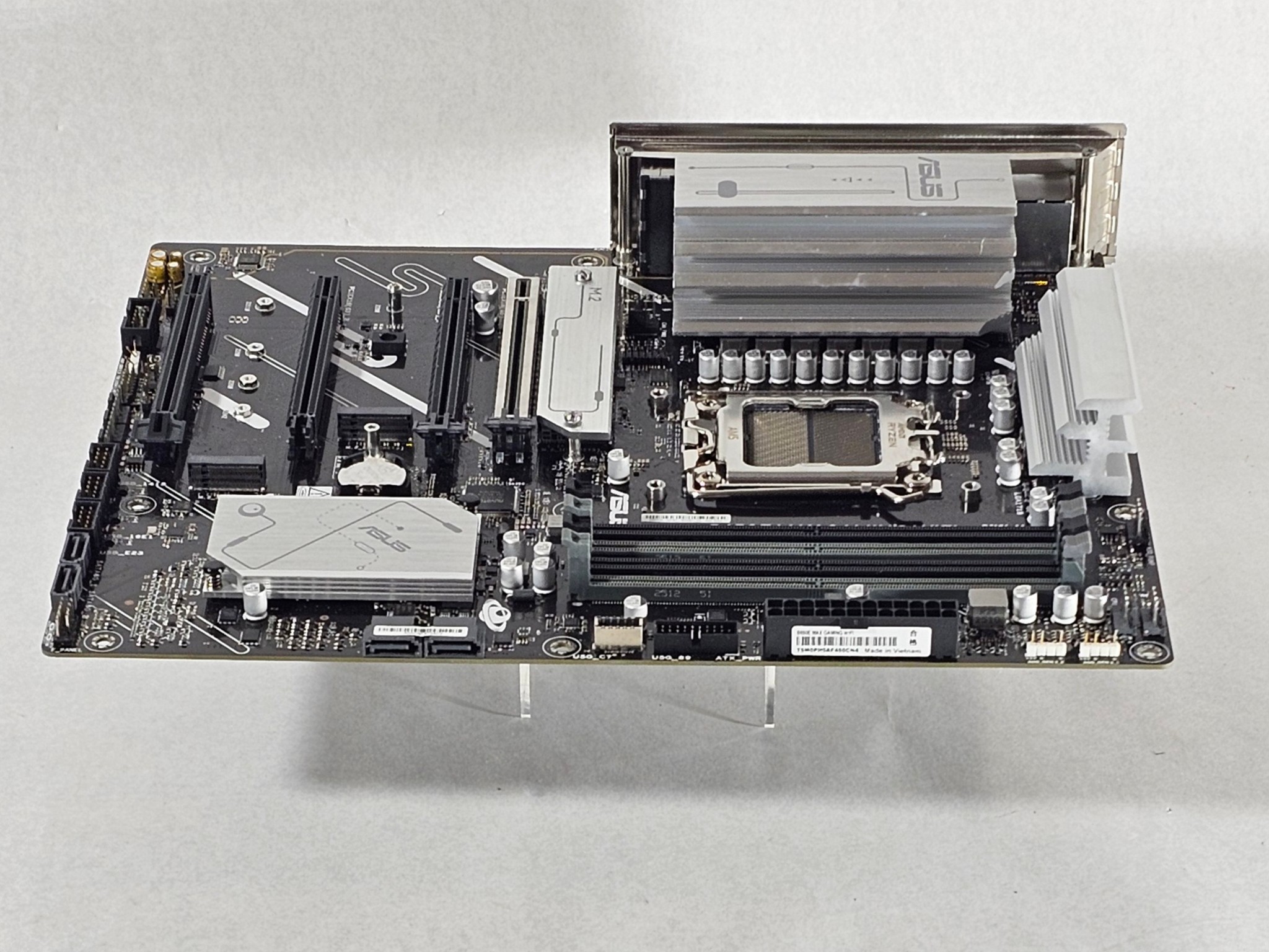 ASUS B650E Max Gaming WIFI AMD AM5 DDR5 ATX Motherboard