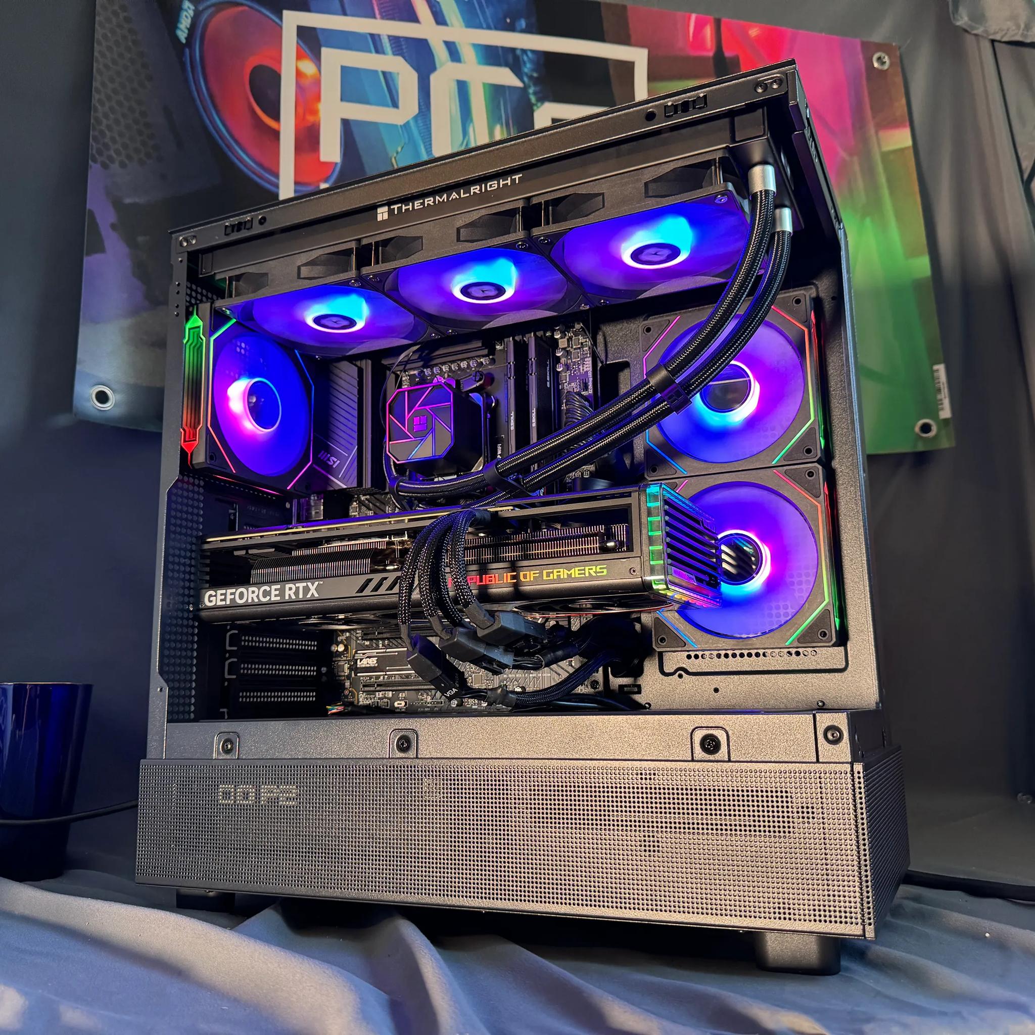 RTX 4070TI Strix Ryzen 7700X Gaming PC