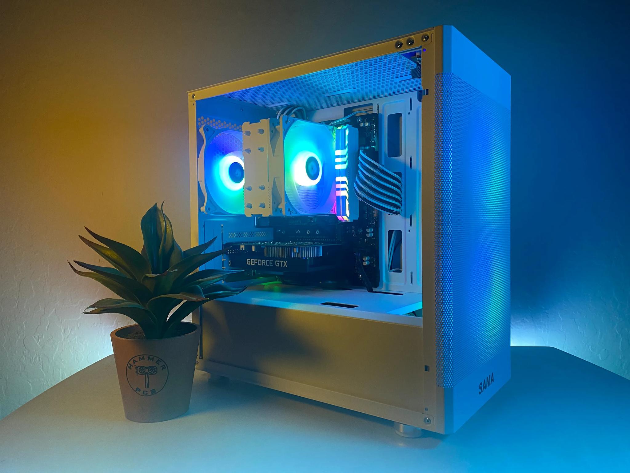 ❄️ FAST Custom Built White/RGB Gaming Computer ❄️| Windows 11 | Great for gaming!