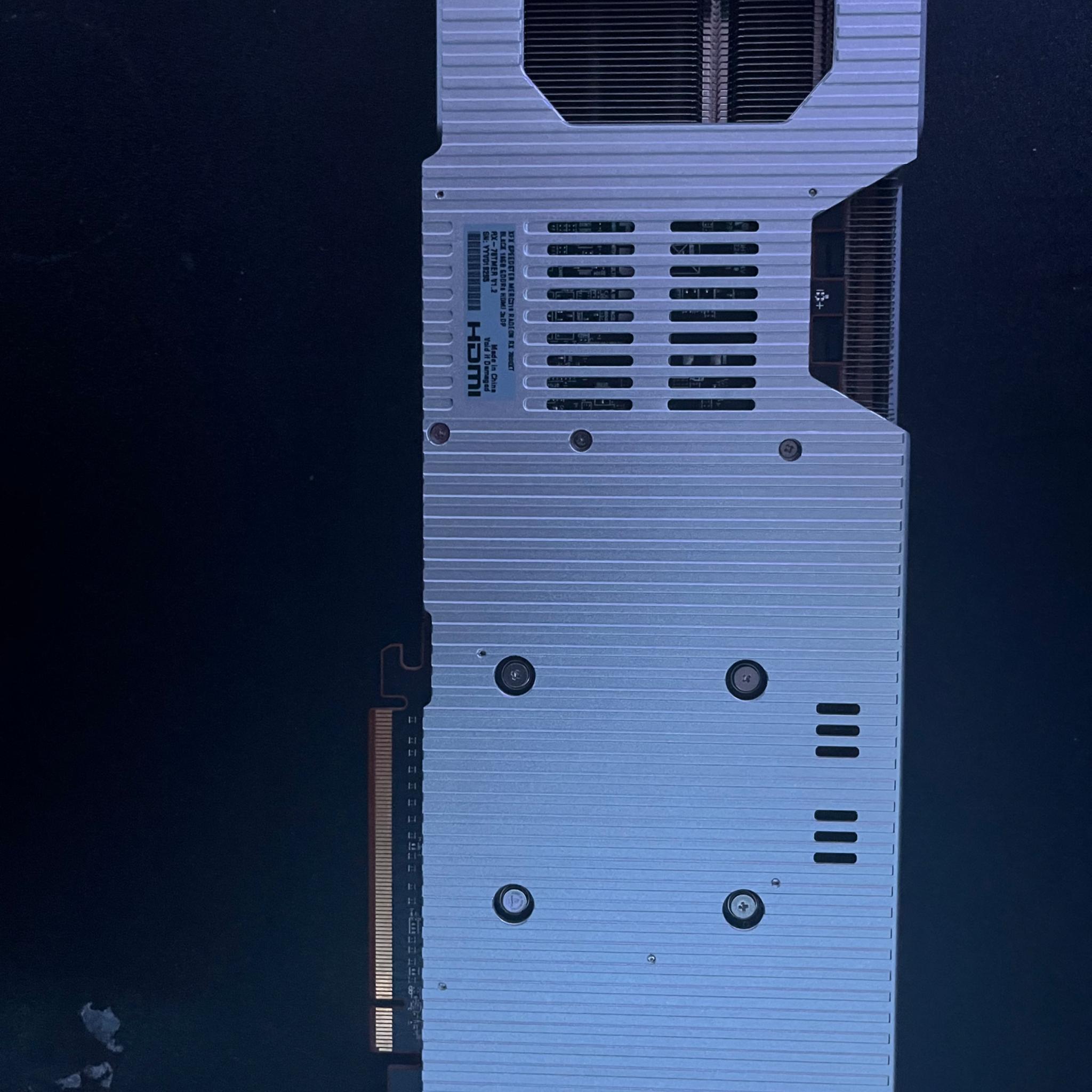 RX 7800 XT XFX MERC