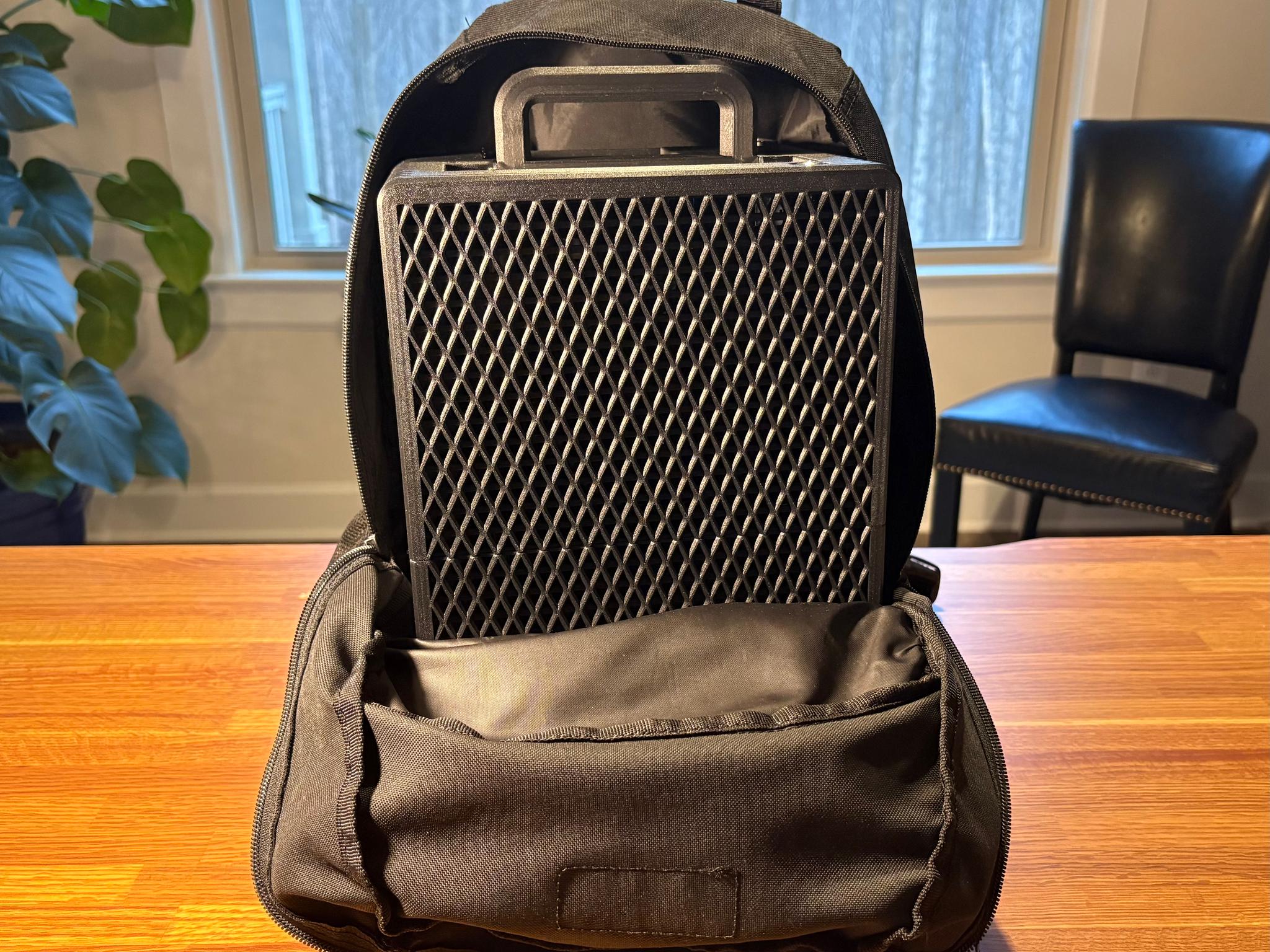 The UCBC – Ultra Compact Backpack Computer (Custom Carbon Fiber Case) | RTX 4060 Ti | 64GB RAM