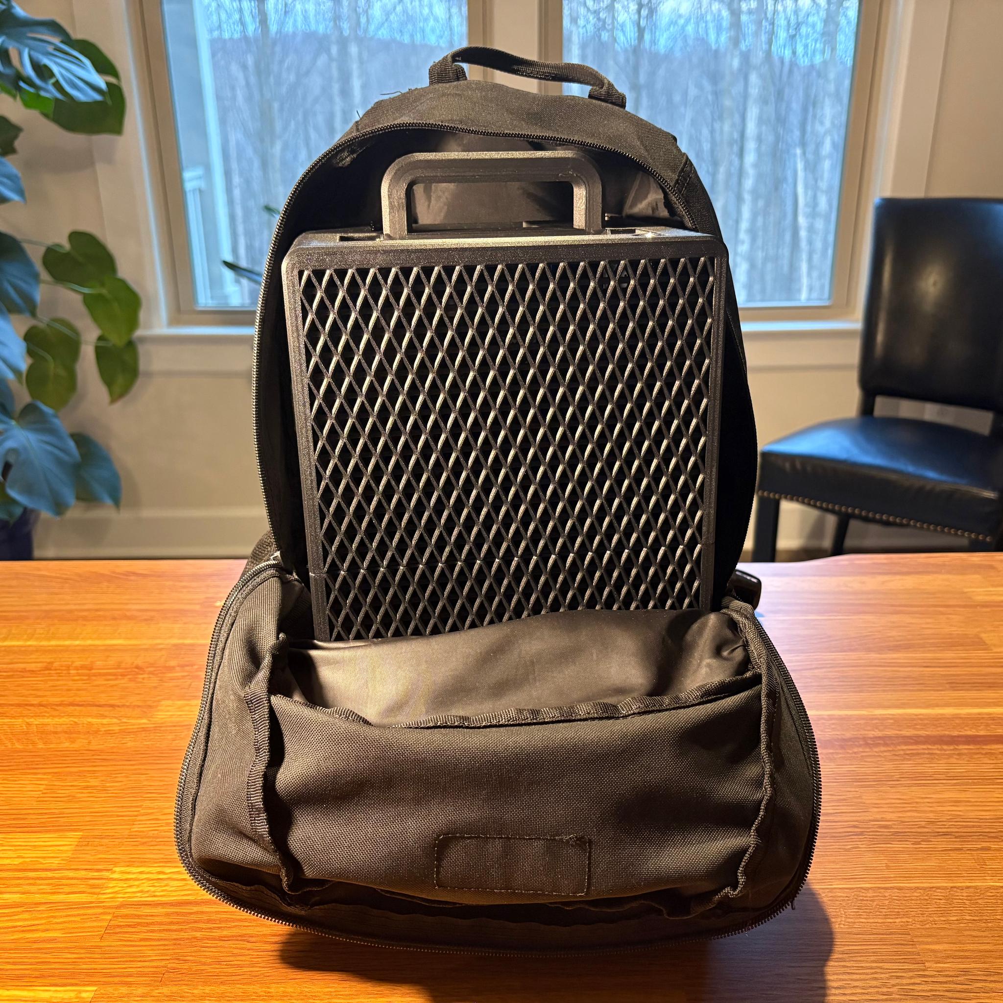 The UCBC – Ultra Compact Backpack Computer (Custom Carbon Fiber Case) | RTX 4060 Ti | 64GB RAM