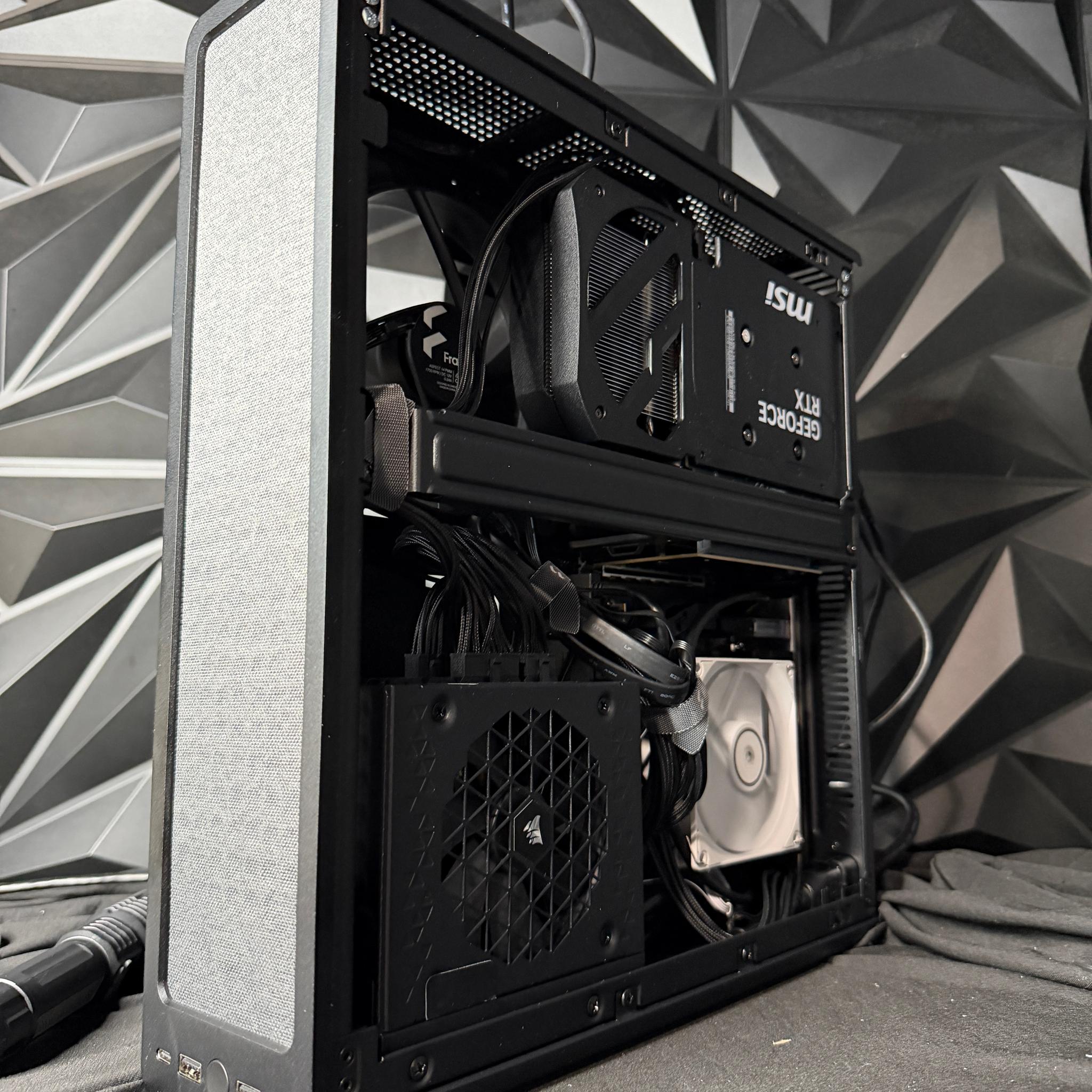 🖤⚡ SLIM THICK ⚡🖤 Ryzen 5 9600X| RTX 5060Ti| 16 GB DDR5| 1.25 TB NVMe| 750W Gold PSU