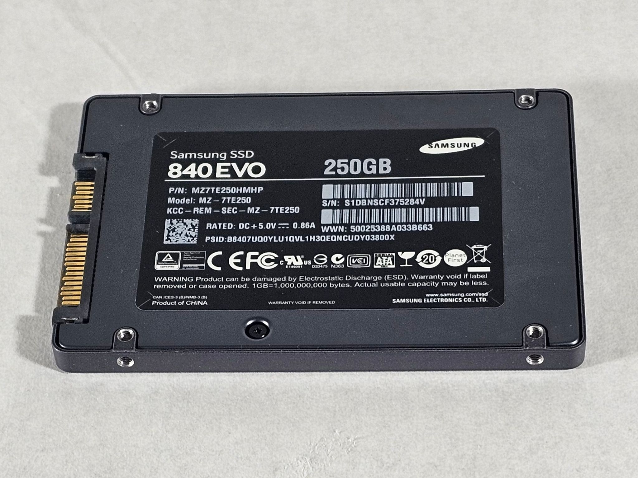 250GB 2.5" SATA SSD Samsung 840 EVO