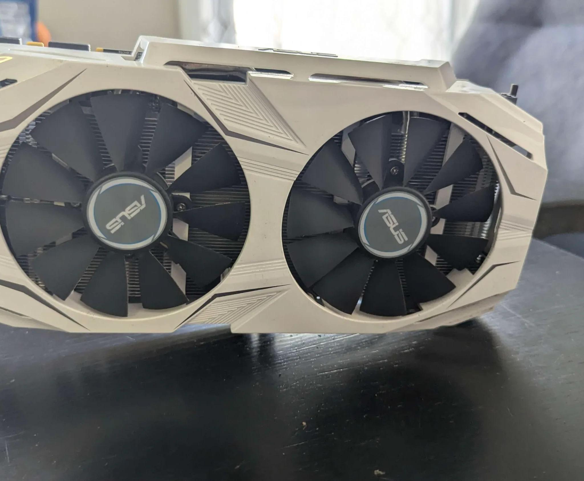 Asus 1070