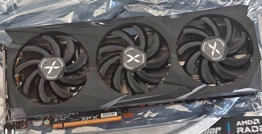 XFX SPEEDSTER SWFT 309 AMD Radeon™ RX 6700 XT CORE Gaming 12GB | Jawa