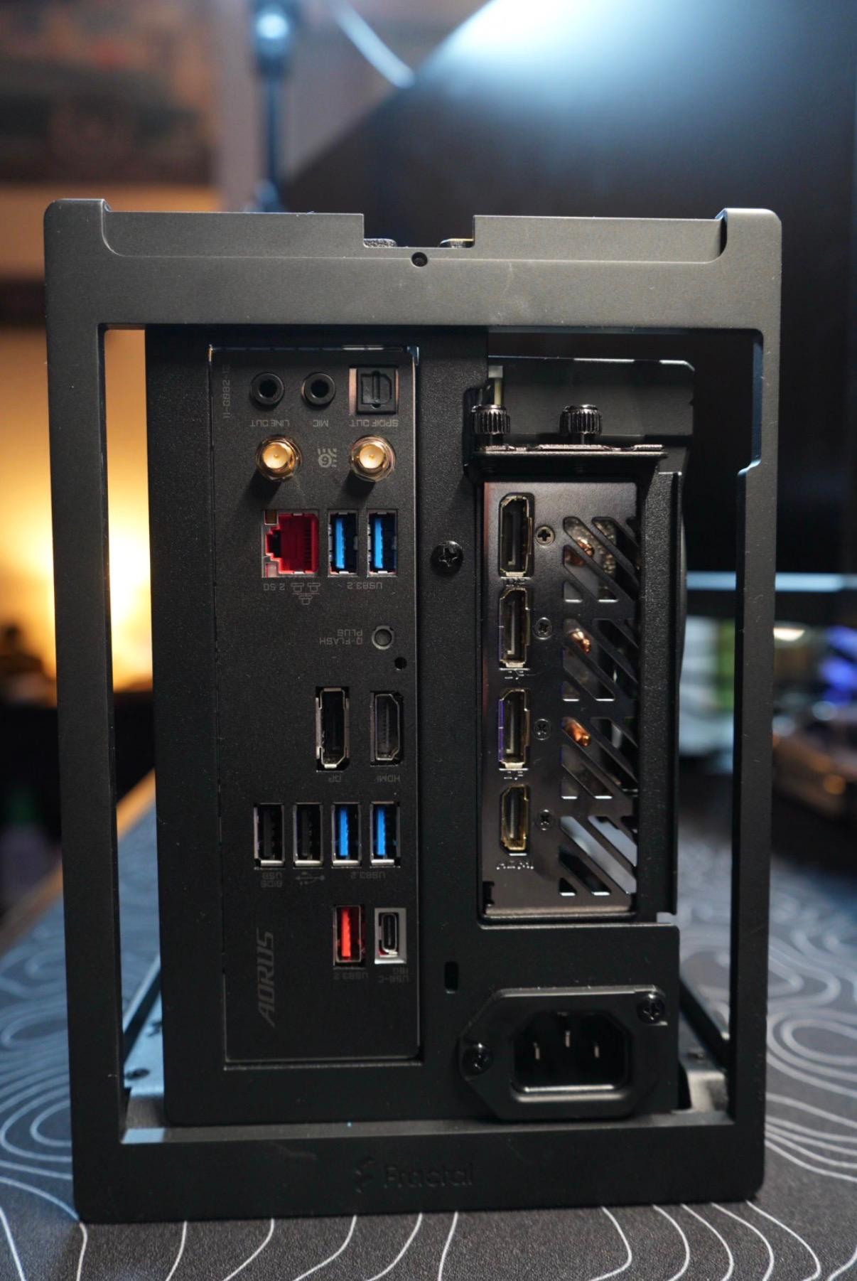 GAMING ITX PC (i9 12900kf, RTX 4070 Super)
