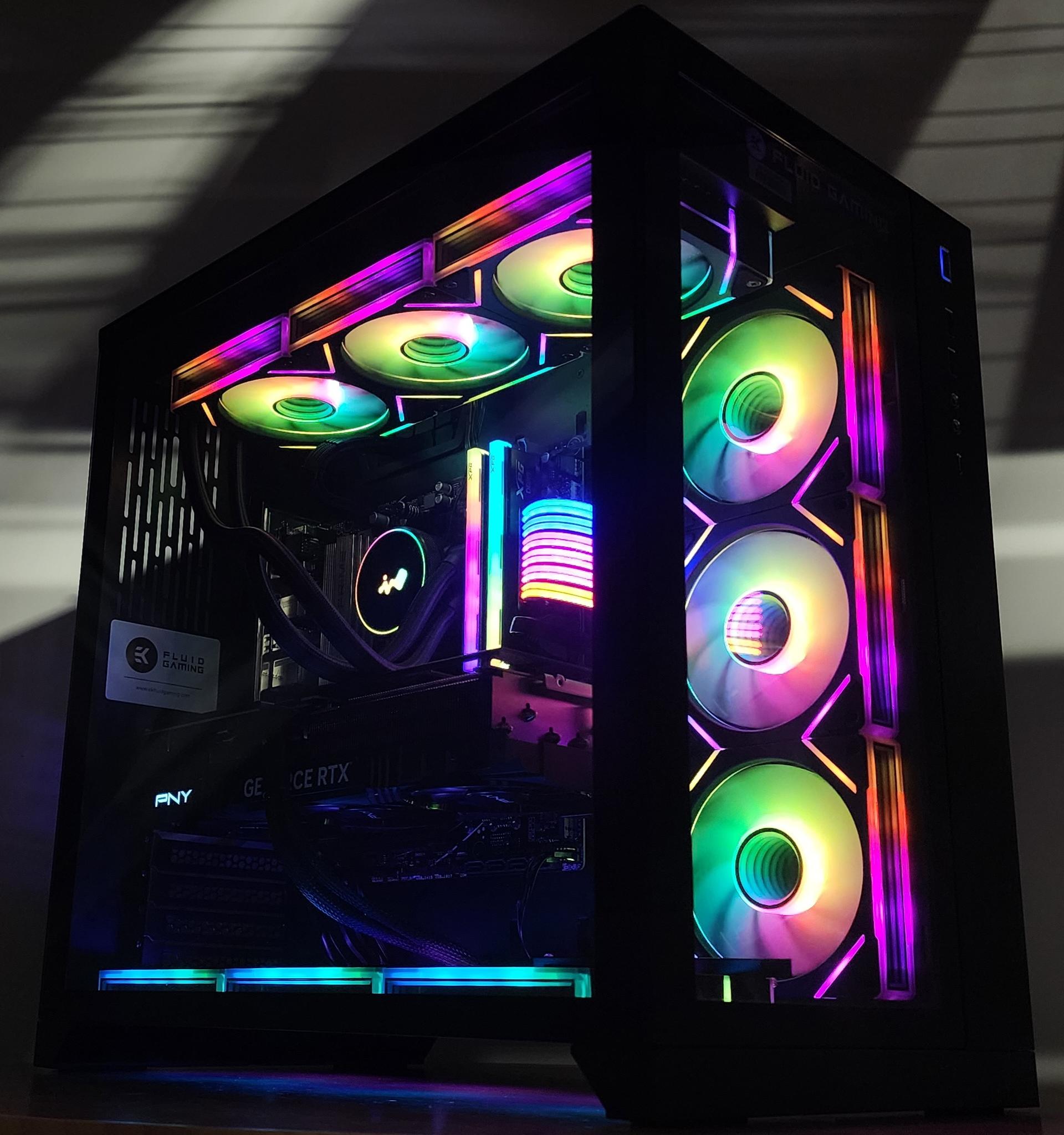 Gaming PC Ryzen 5 7600X3D 32GB RAM 2TB SSD RTX 4070 Ti SUPER 16GB