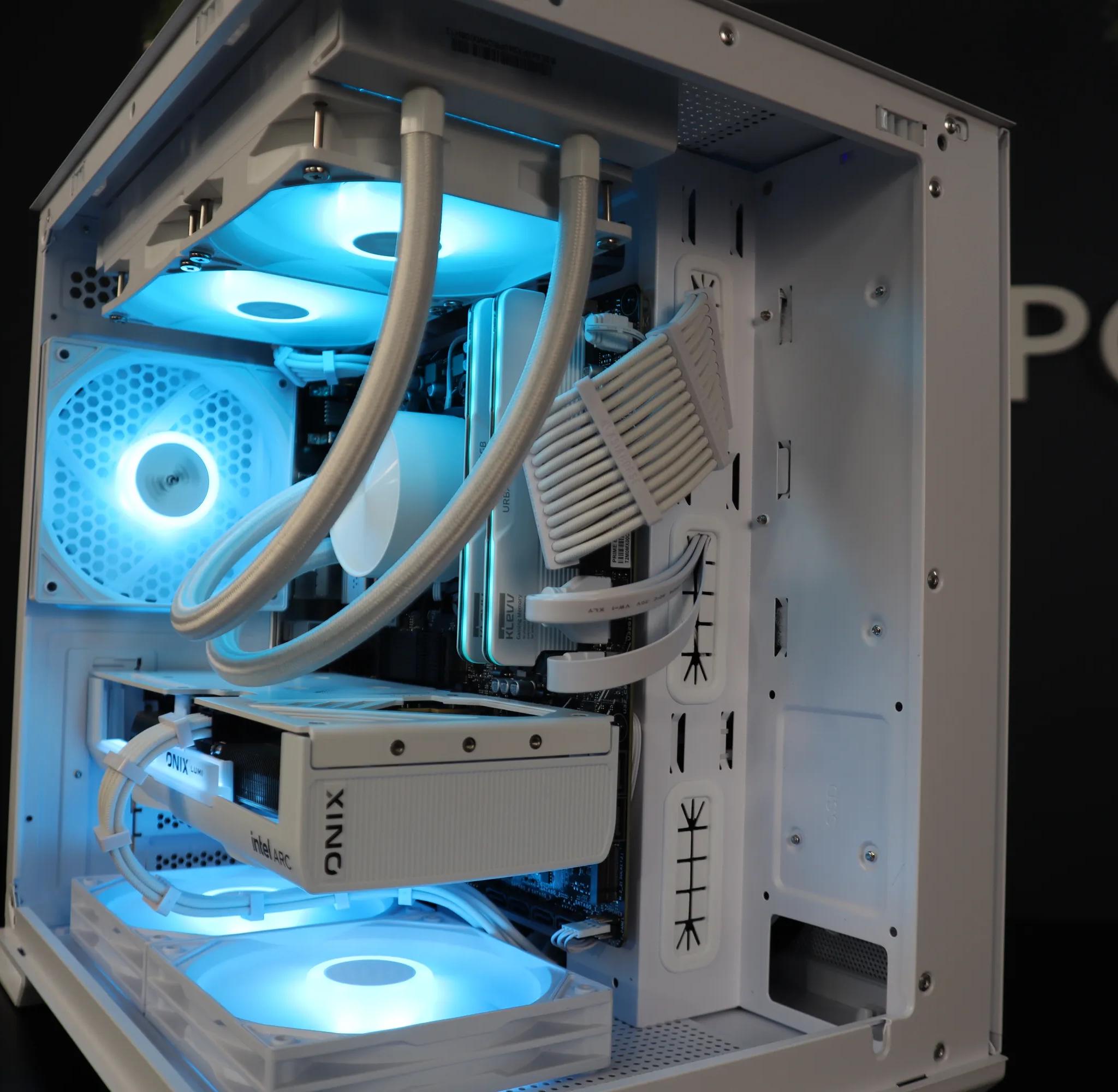NEW GAMING PC | RYZEN 7600X | INTEL B580 12BG | 1TB | WHITE | All Parts Brand New