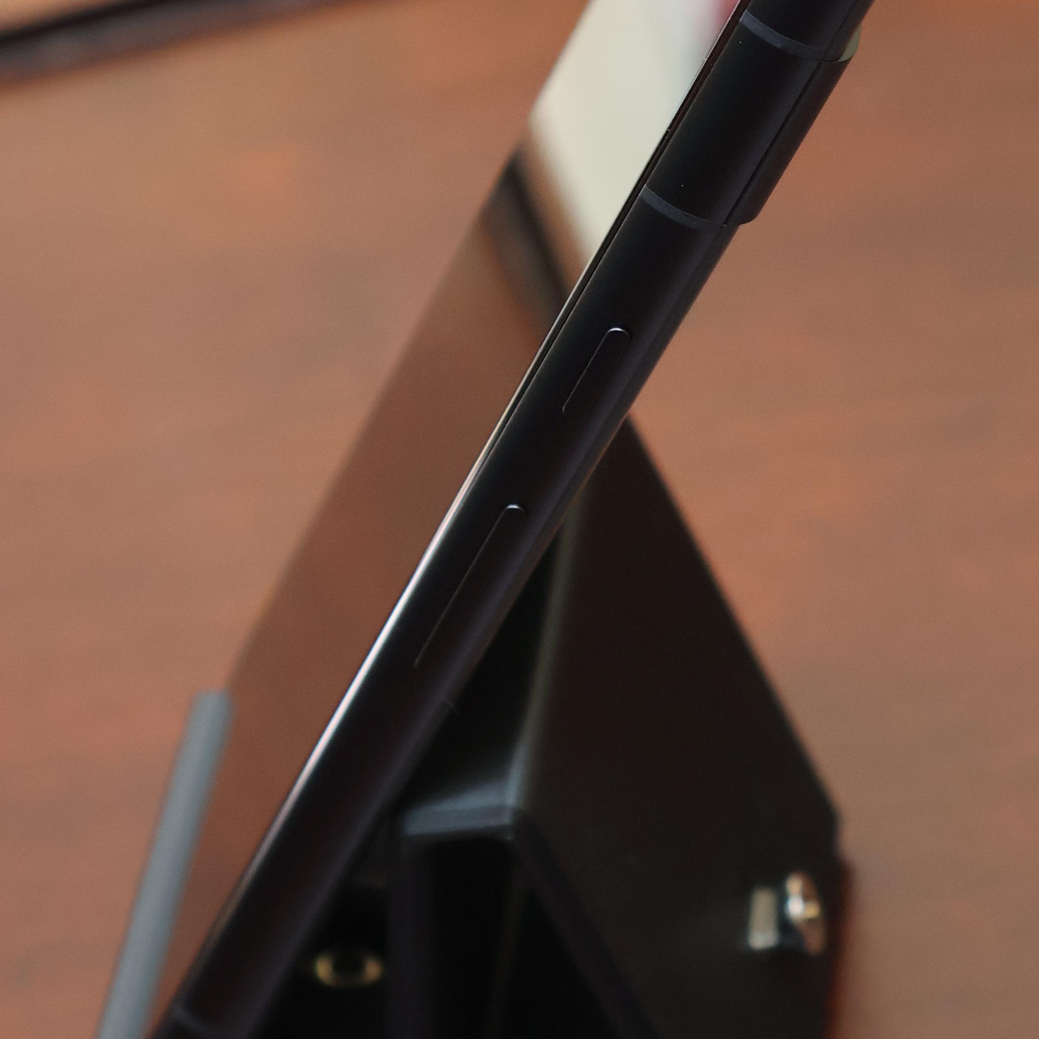 Graphene OS powered Pixel 7a