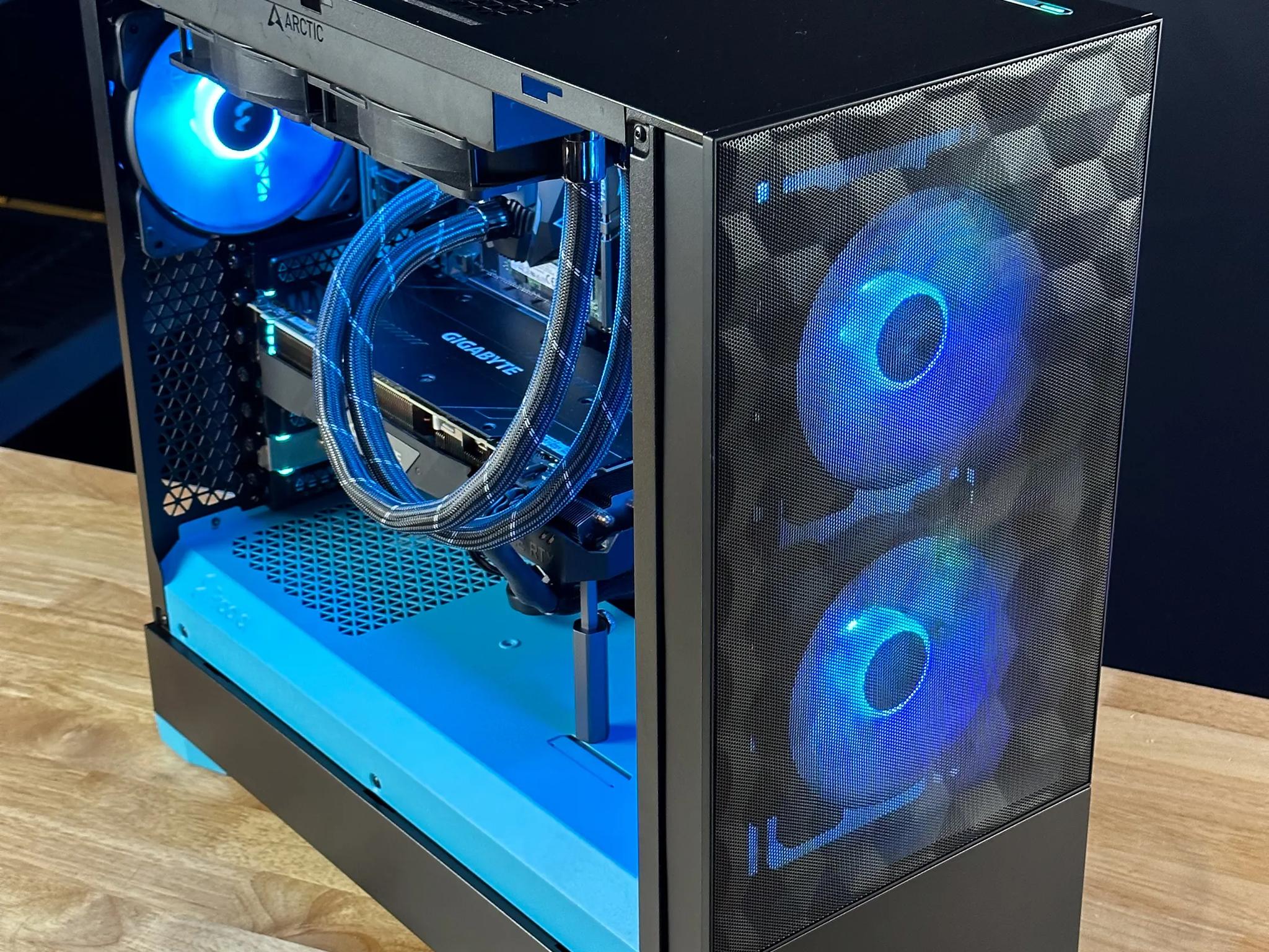 AMD Ryzen 7 3700x/RTX 2070 Super Gaming PC