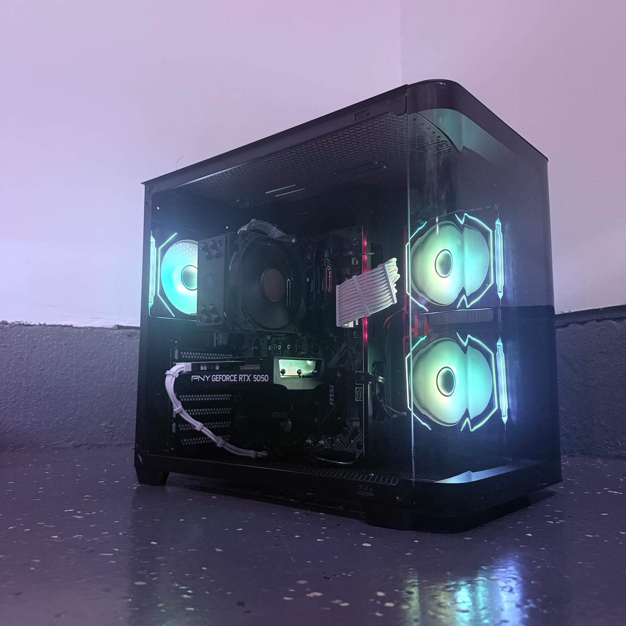 ❄️"Polar Shadow"⚫️| 1080p Gaming | RTX 5050 | Ryzen 7 3700X | 16GB Ram | 1TB SSD | Free ShIpping