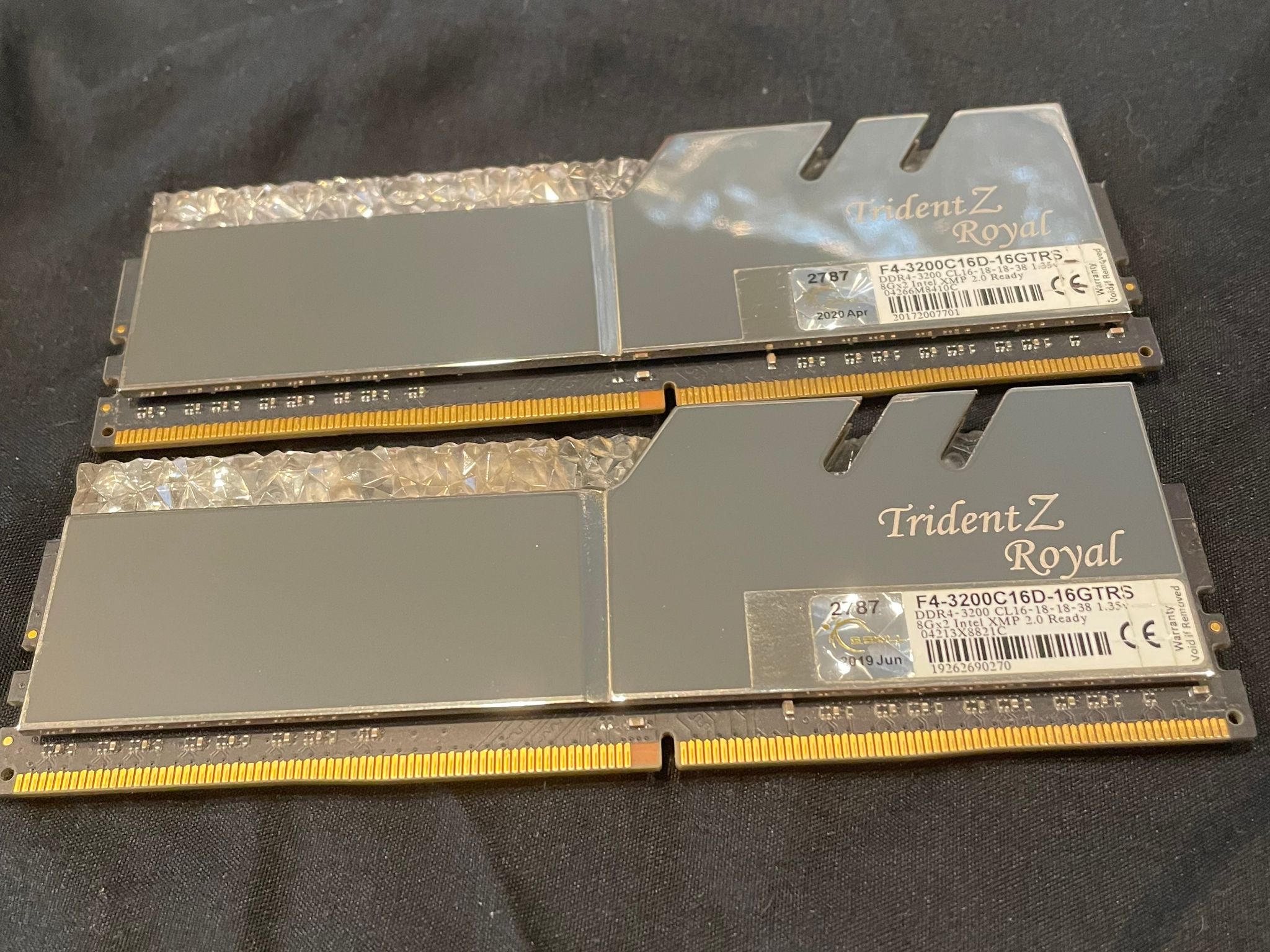 G.SKILL Trident Z Royal Series 16GB (2 x 8GB) DDR4 3200MHz CL16 RAM Kit - Polished Silver