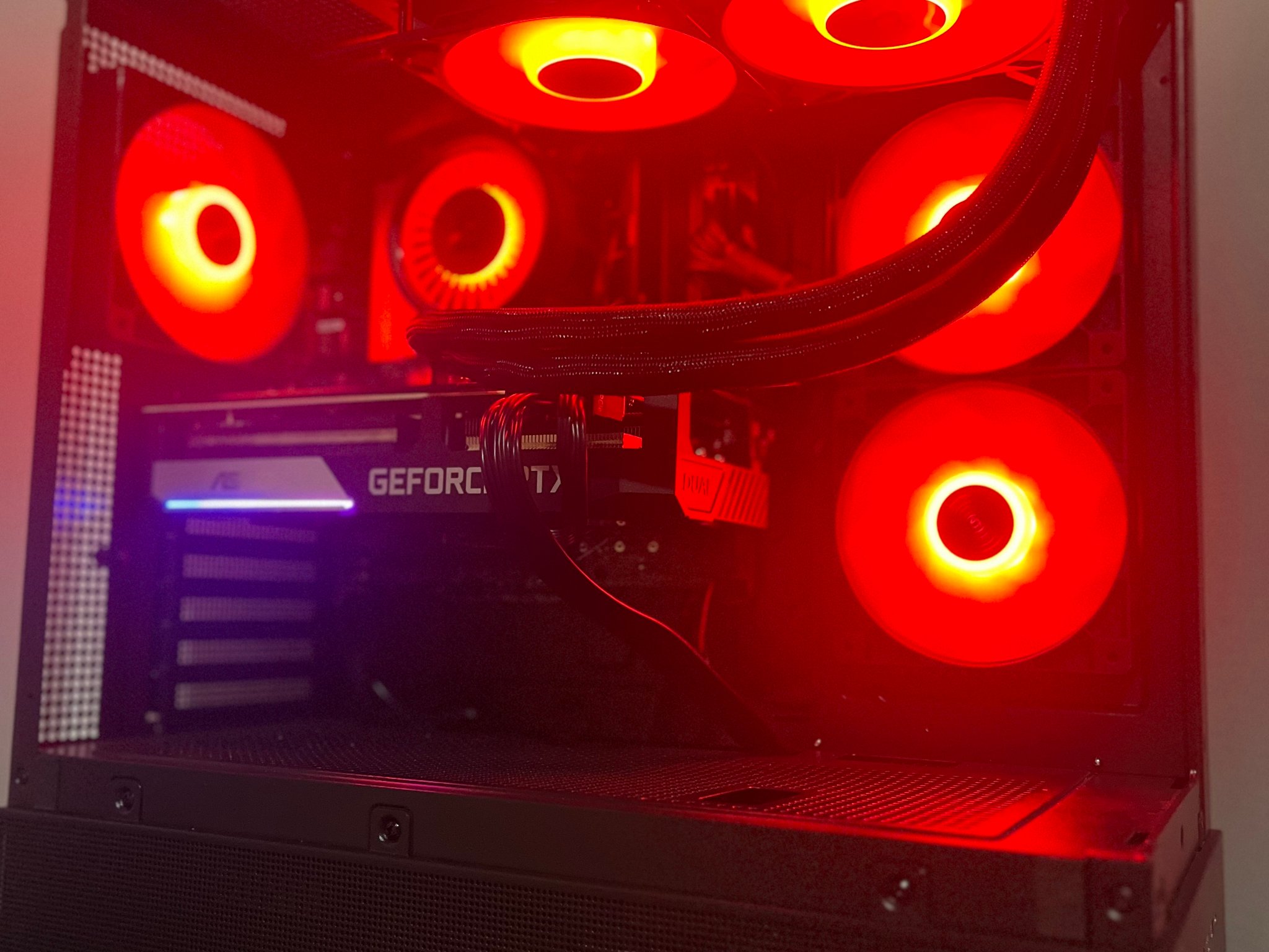 NEW RTX 3070 Gaming PC | Ryzen 5 7600x | 16GB DDR5 | 1TB SSD | Windows 11 | Water cooling