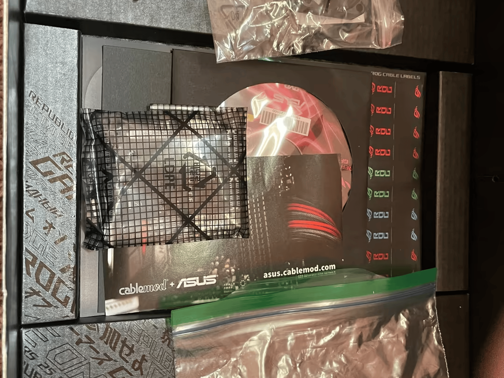 Mobo/CPU Combo - Asus Strix z390e w/ i7 9700k