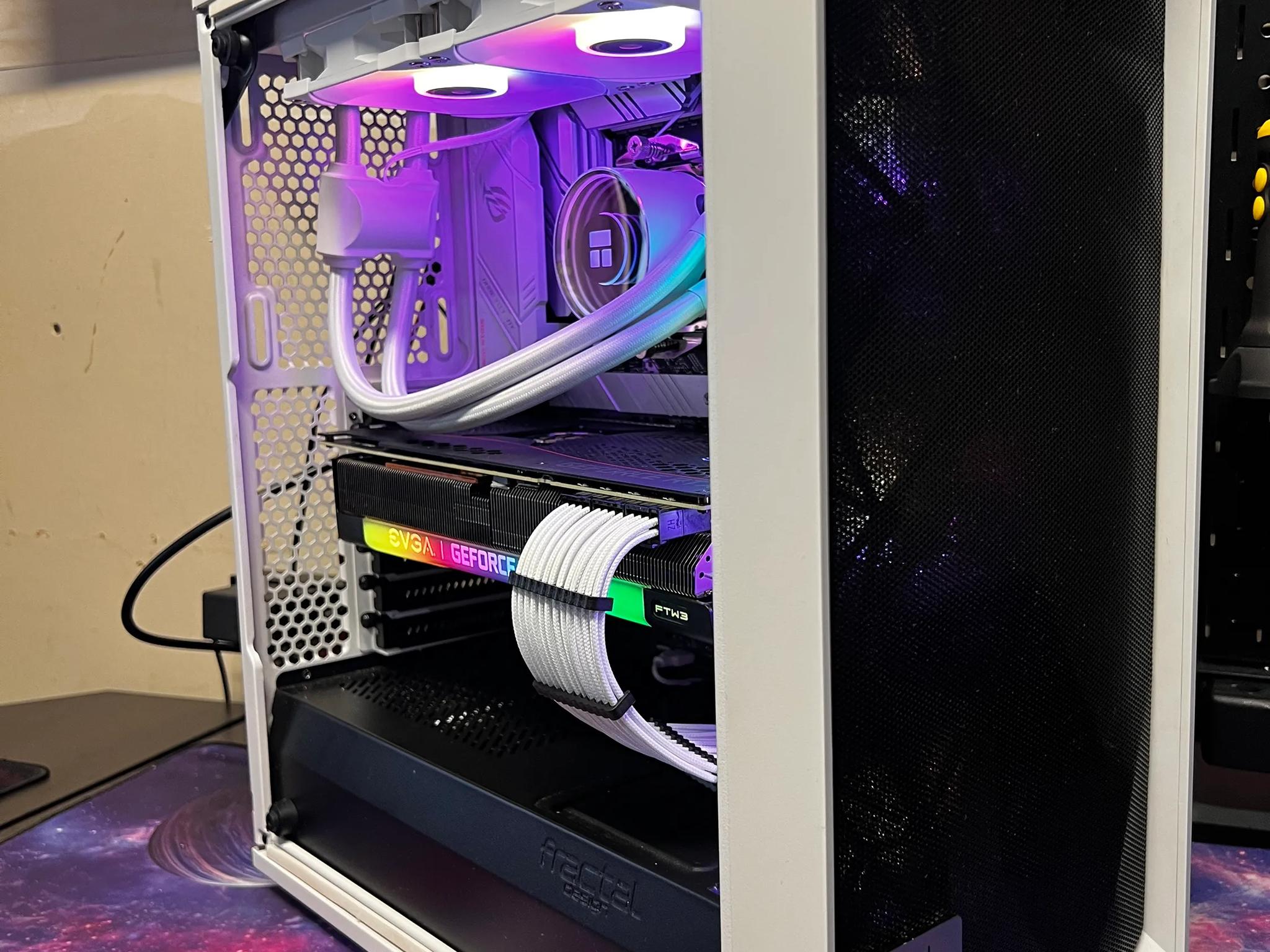 Panda || Ryzen 9 3900X + EVGA RTX 3080 FTW3 Ultra