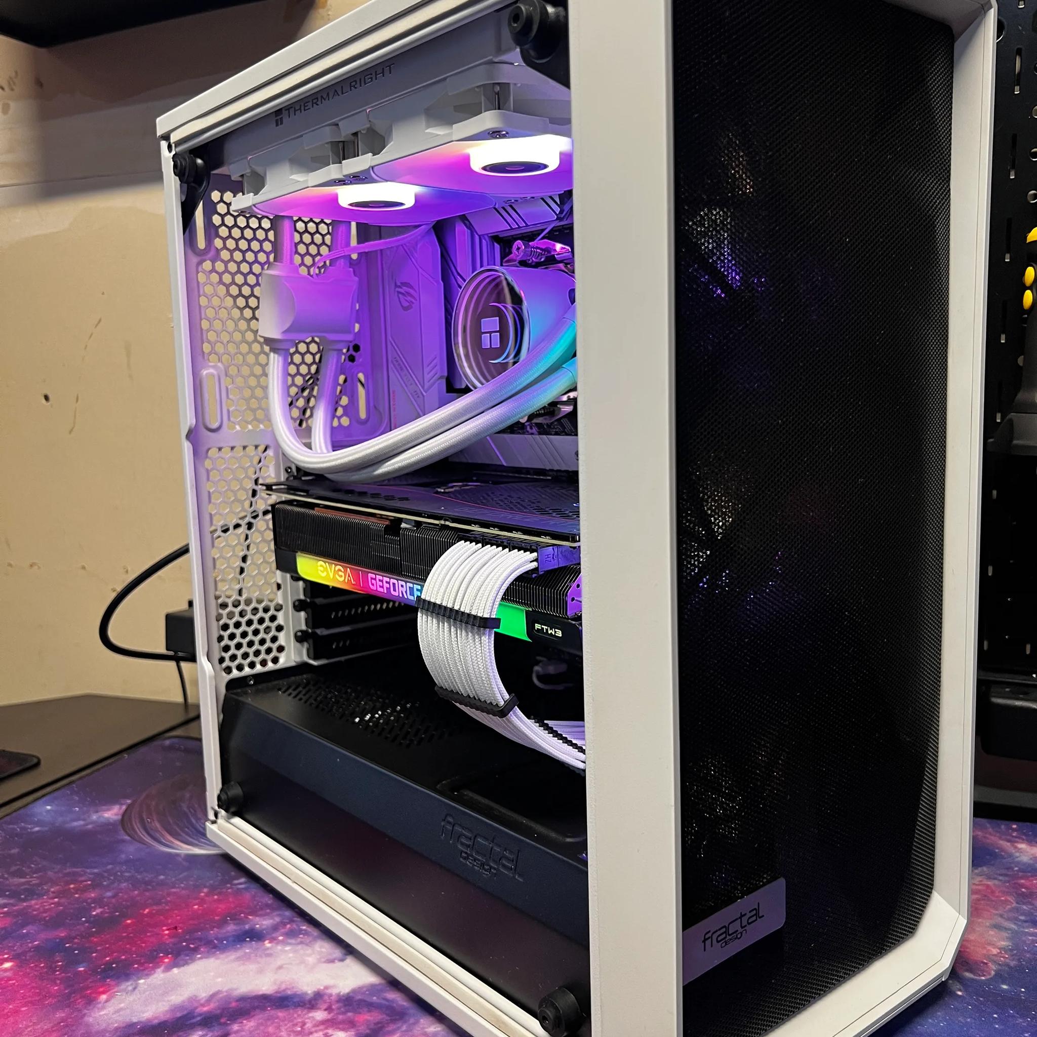 Panda || Ryzen 9 3900X + EVGA RTX 3080 FTW3 Ultra