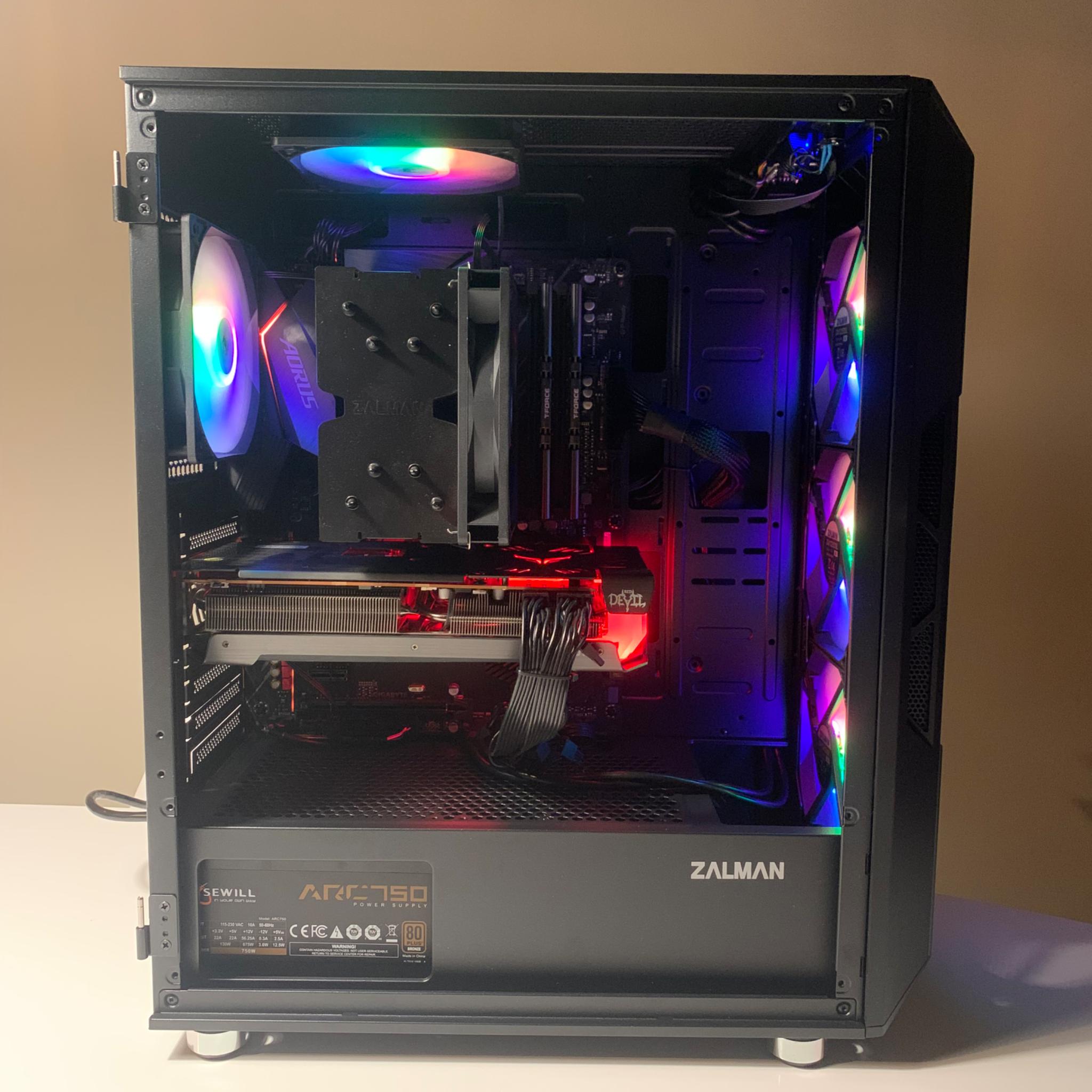 RX 6600 XT - Ryzen 5 5600X - 32 GB RAM - 2 TB SSD - RGB Gaming PC