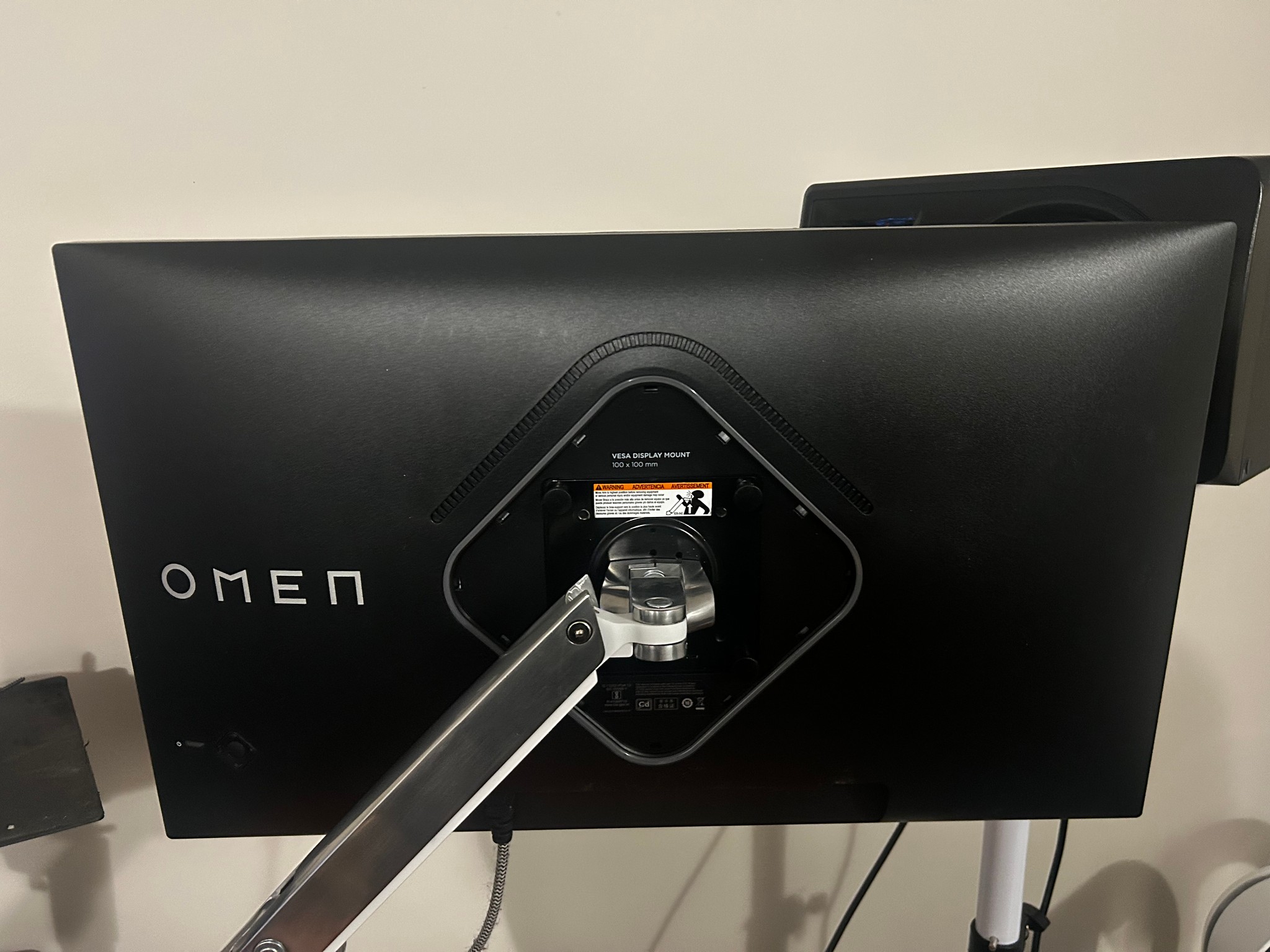 NEW HP OMEN 27" 2K QHD (2560 x 1440) (240hz) Gaming Monitor