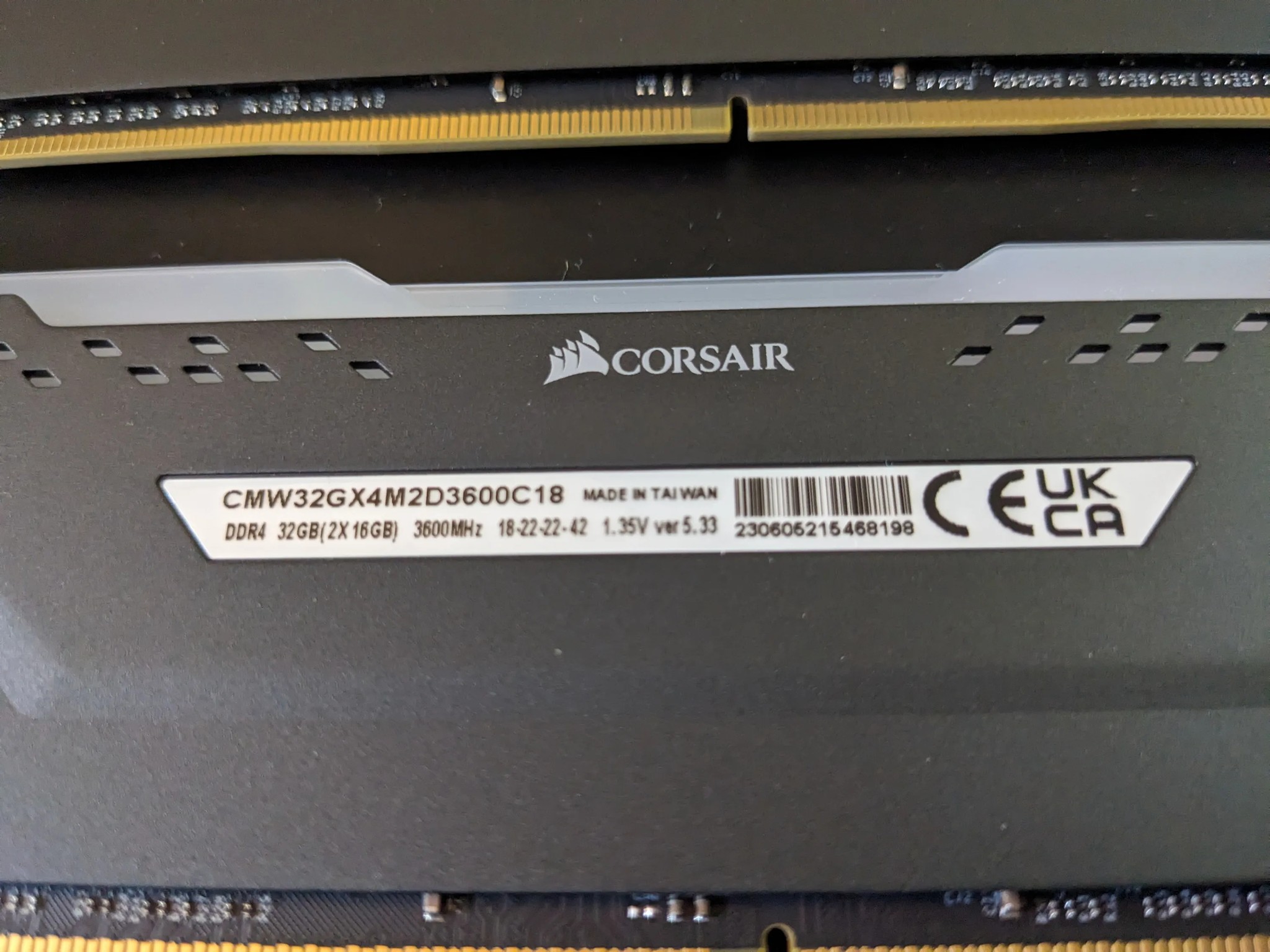 Corsair Vengeance RGB Pro 32 gb (2x16) 3600mhz DDR4 Memory