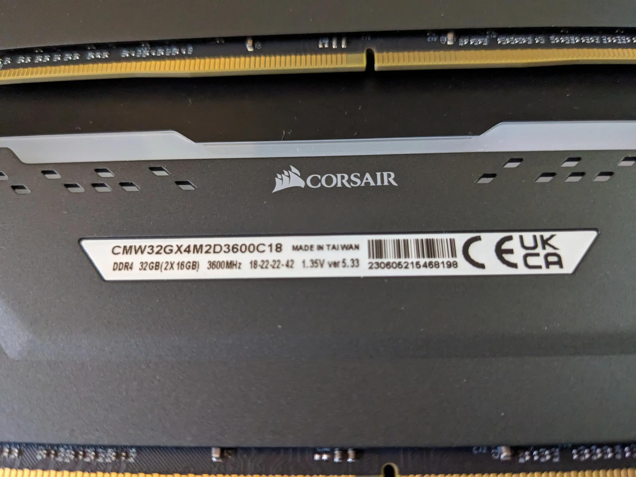 Corsair Vengeance RGB Pro 32 gb (2x16) 3600mhz DDR4 Memory