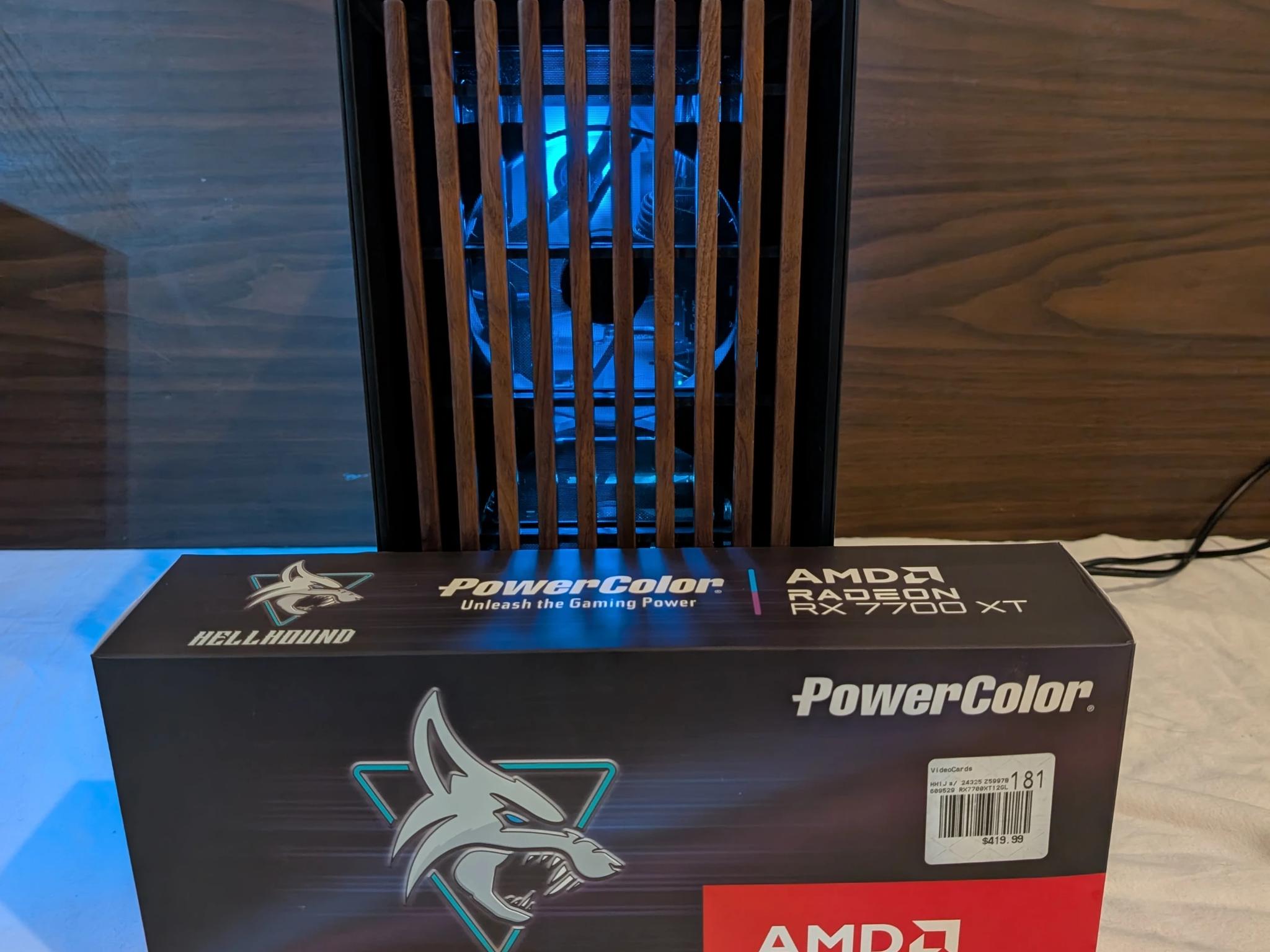 Fractal North Wood Gaming RGB PC - Ryzen 5 7600X / Radeon RX 7700XT 12GB / 32GB DDR5 / 2TB SSD / AIO