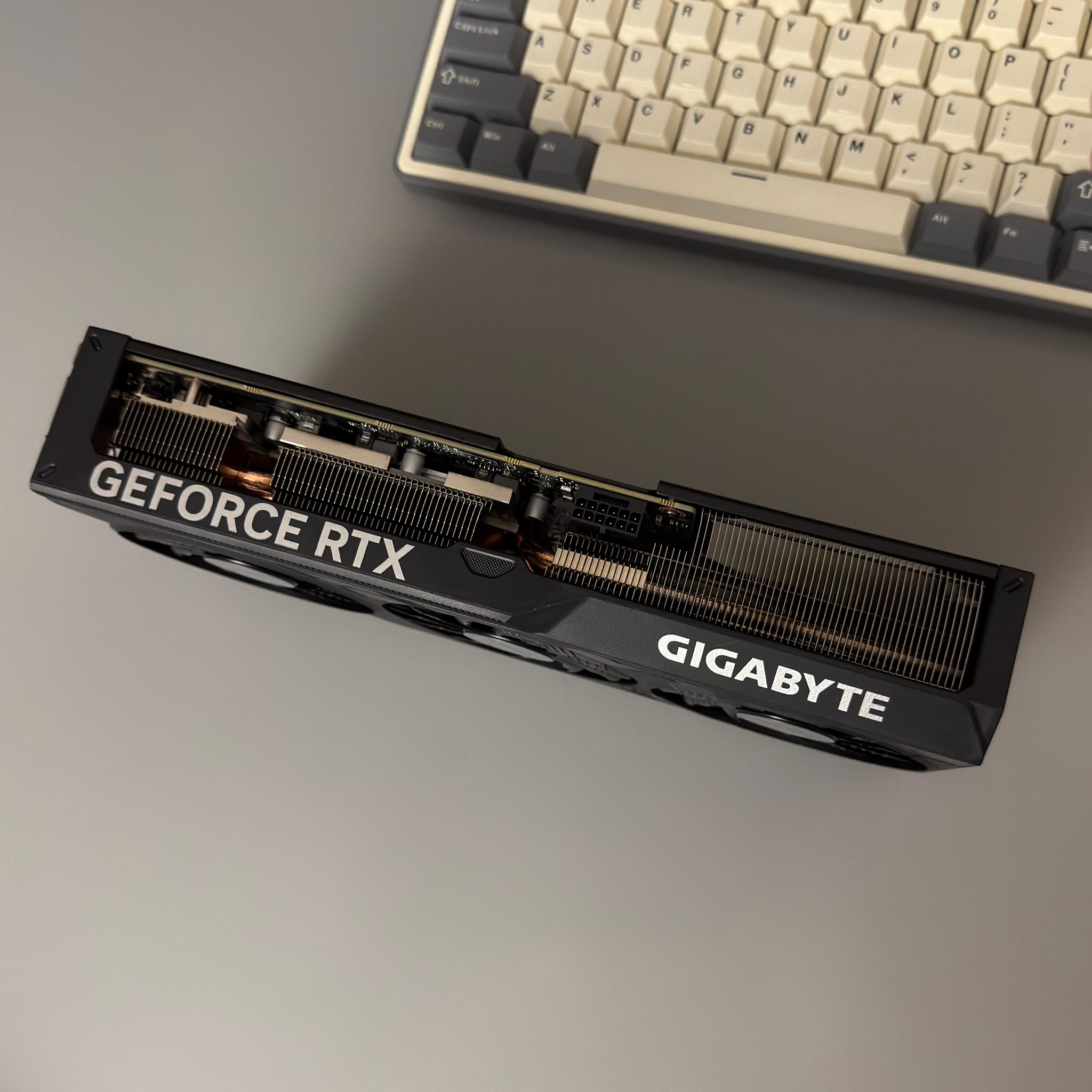 NVIDIA 4070 SUPER