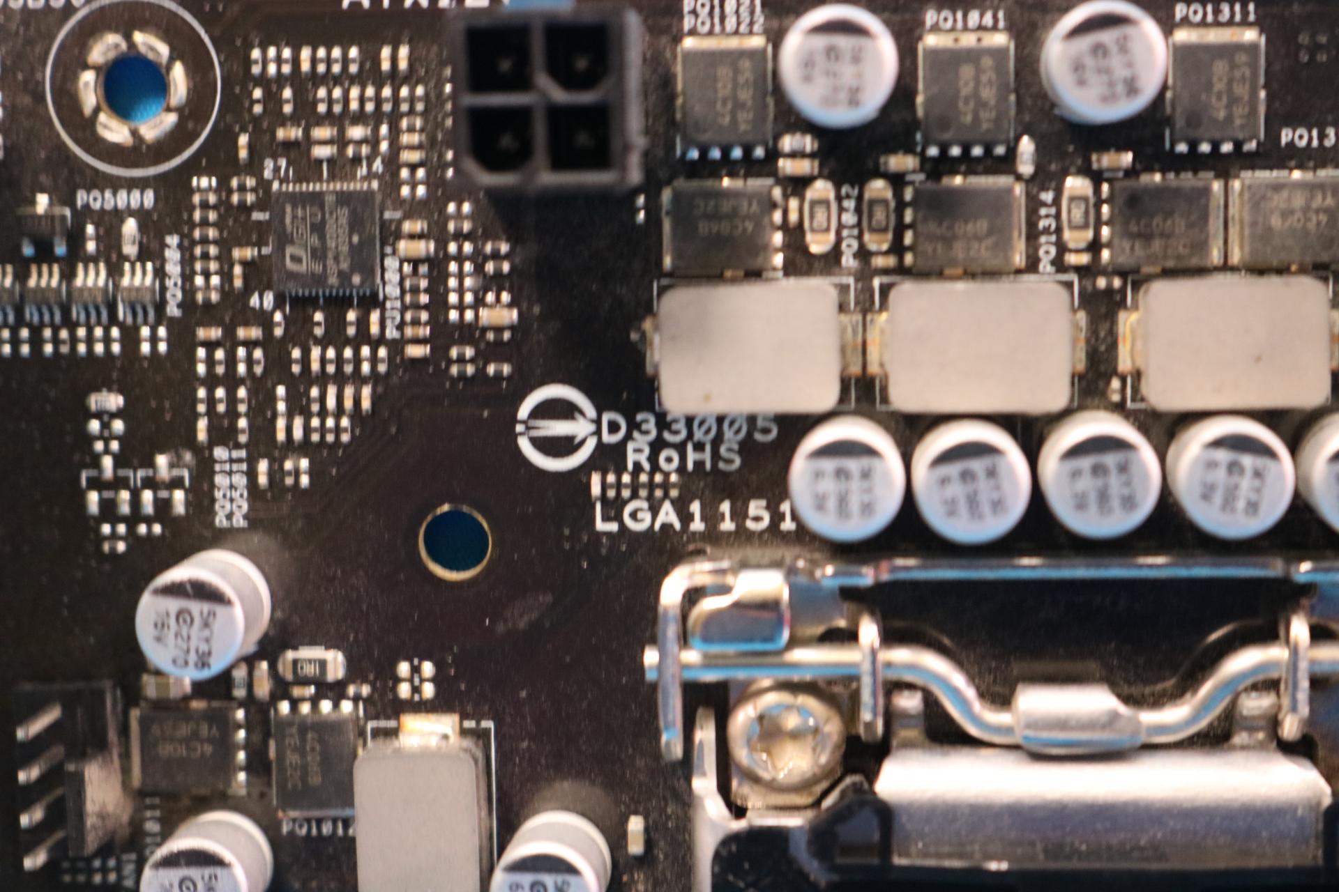 ASUS Prime H310I-PLUS R2.0/CSM Intel LGA1151/Socket H4 DDR4 mini-ITX Motherboard & I/O - 4136223211