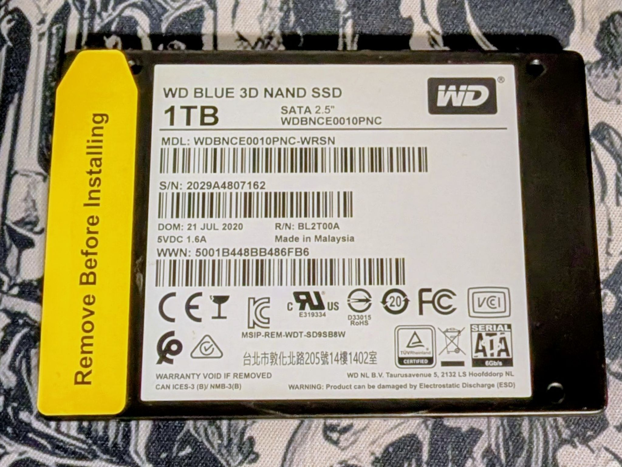 ☆★ WD Blue 1tb SSD 2.5 ★☆