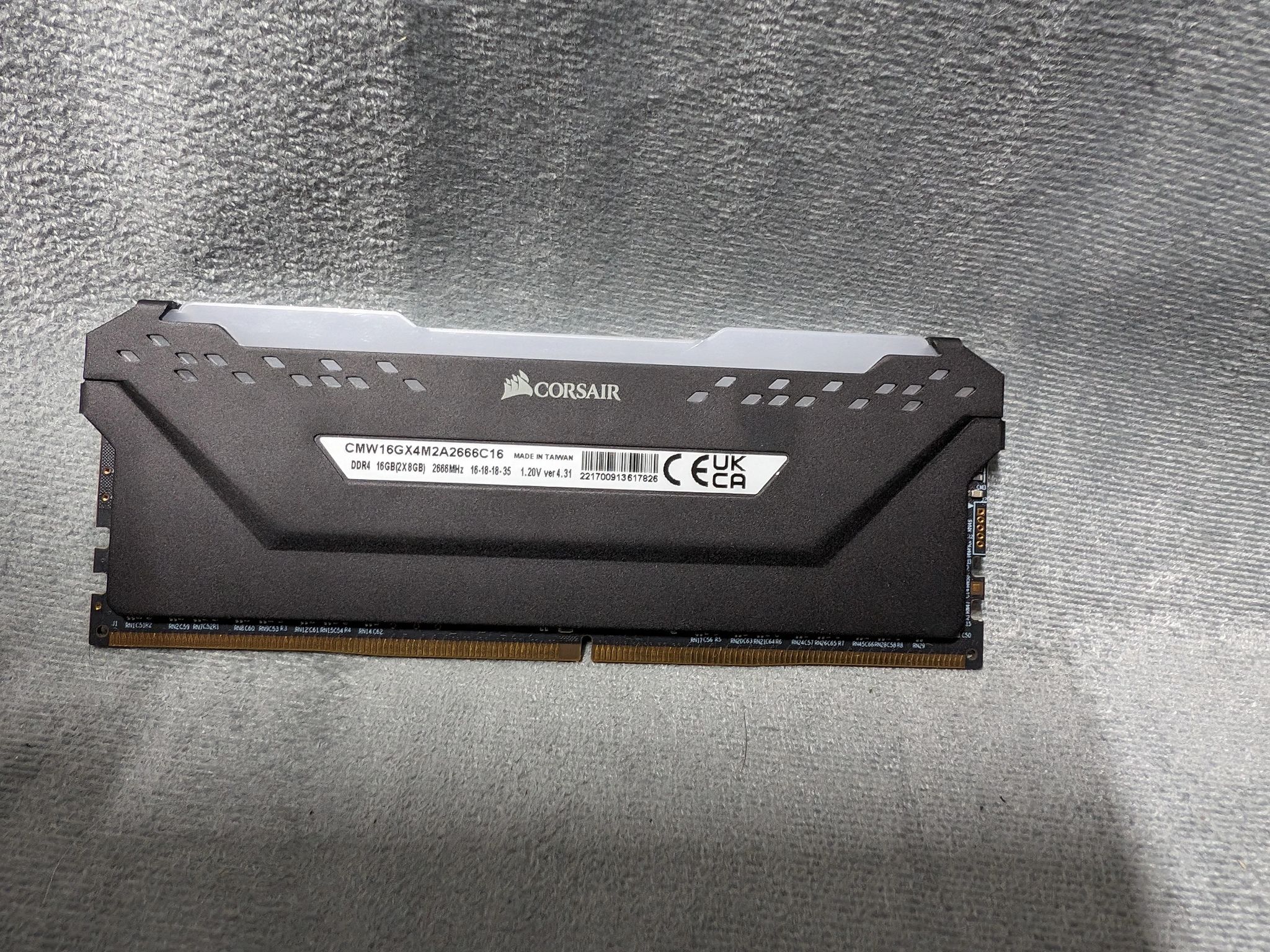 Corsair Vengeance RGB Pro 16GB DDR4 2666