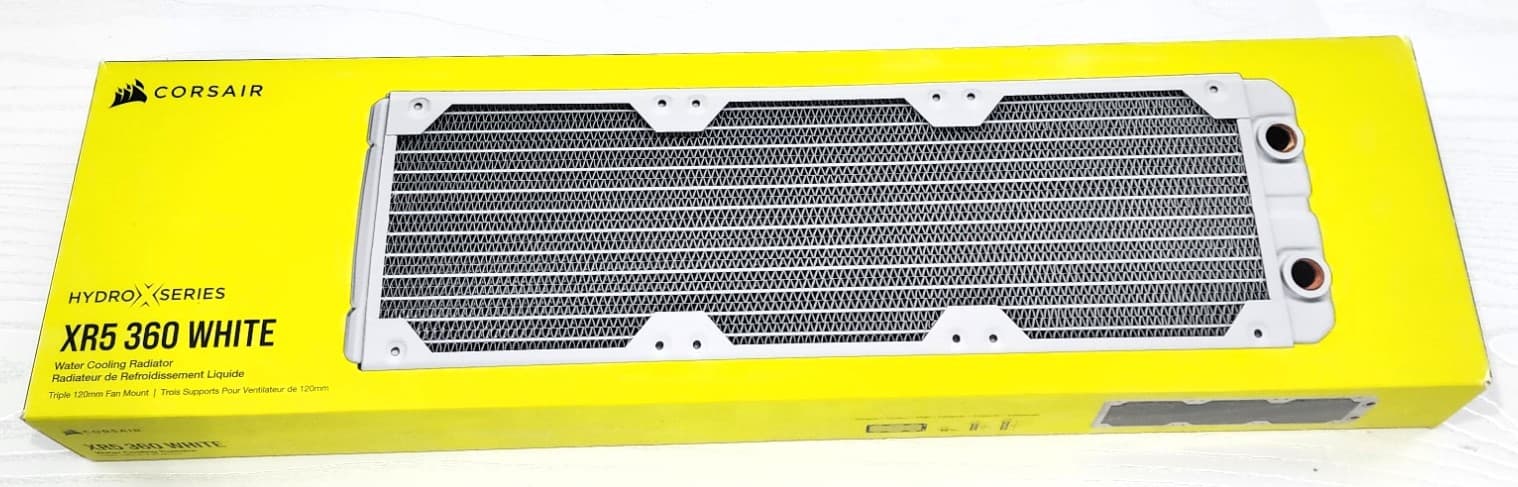 ALL NEW White Corsair Radiators and Pump/Reservoir Combo