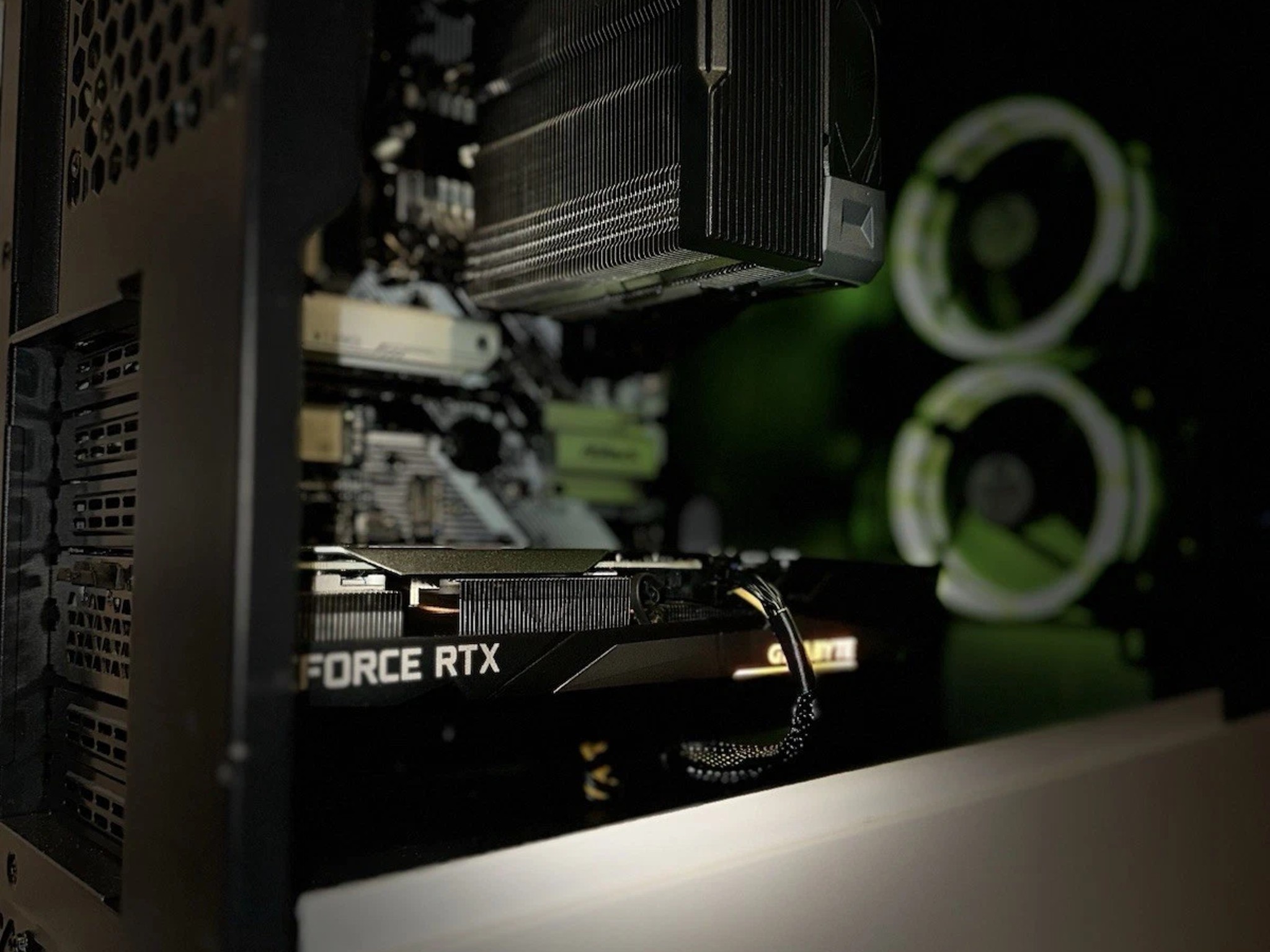 Powerful Ryzen 7 7700X RTX 3060 Ti Gaming PC - 32GB DDR5, 512GB SSD PLUG N PLAY!