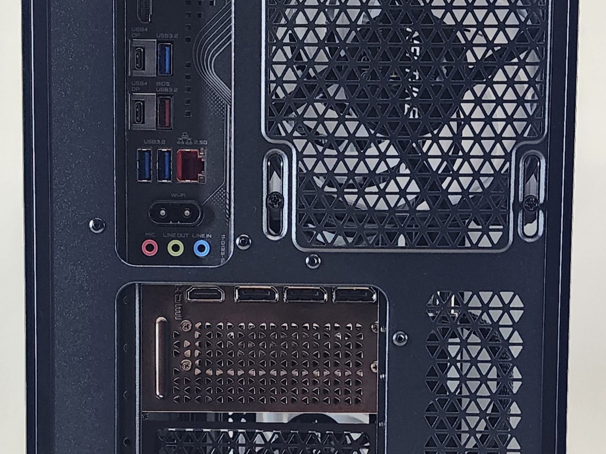 Gaming PC Ryzen 7 9850X3D 32GB RAM 2TB SSD RTX 5080 16GB Windows 11 Computer
