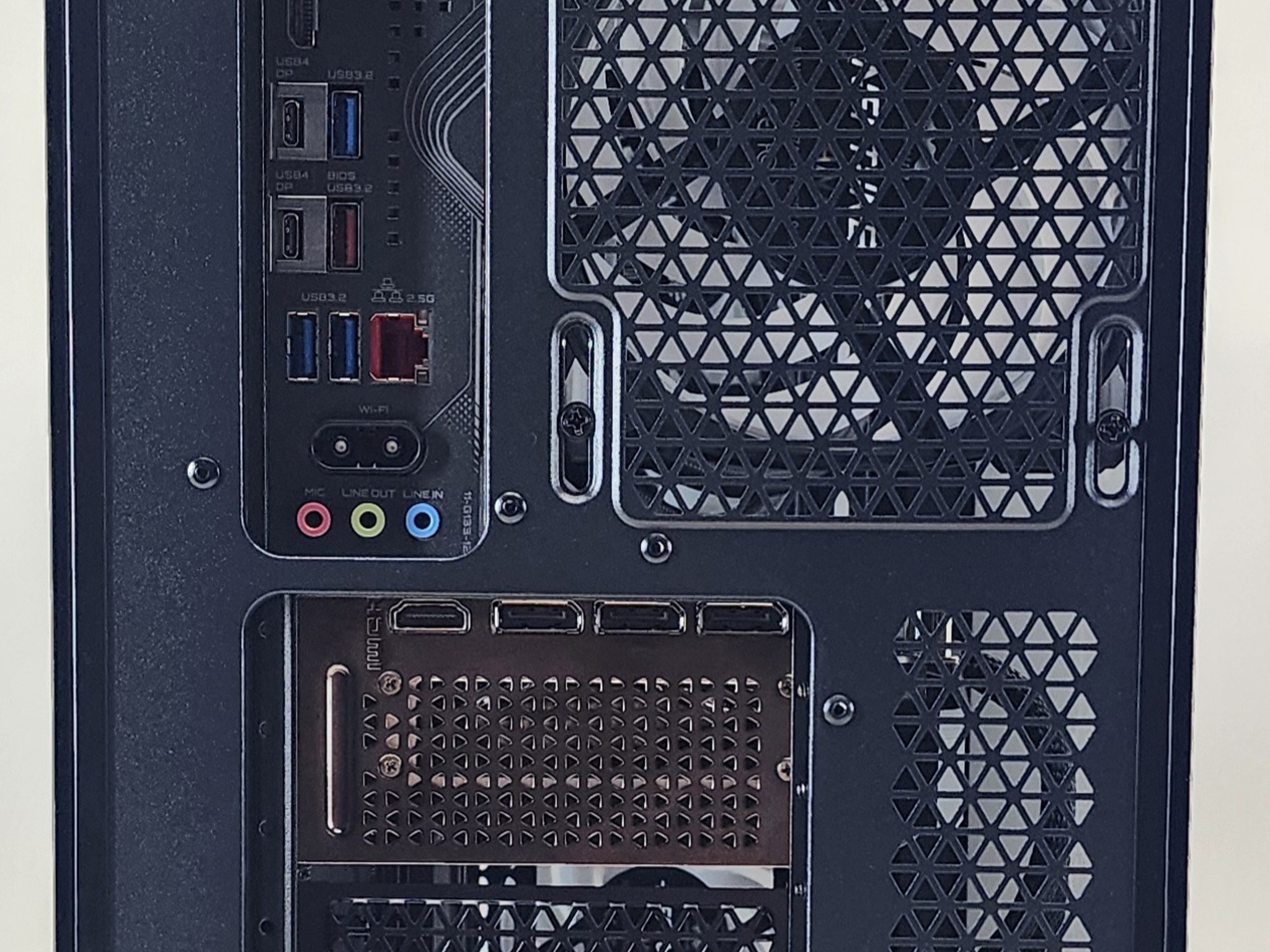Gaming PC Ryzen 7 9850X3D 32GB RAM 2TB SSD RTX 5080 16GB Windows 11 Computer