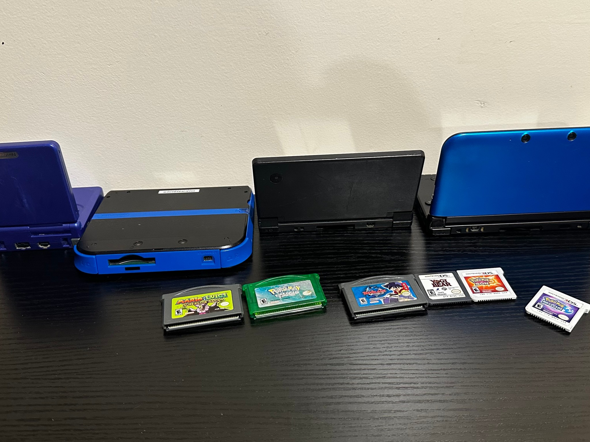 Nintendo Handheld Bundle – GBA SP, DS, 2DS, 3DS XL + Games