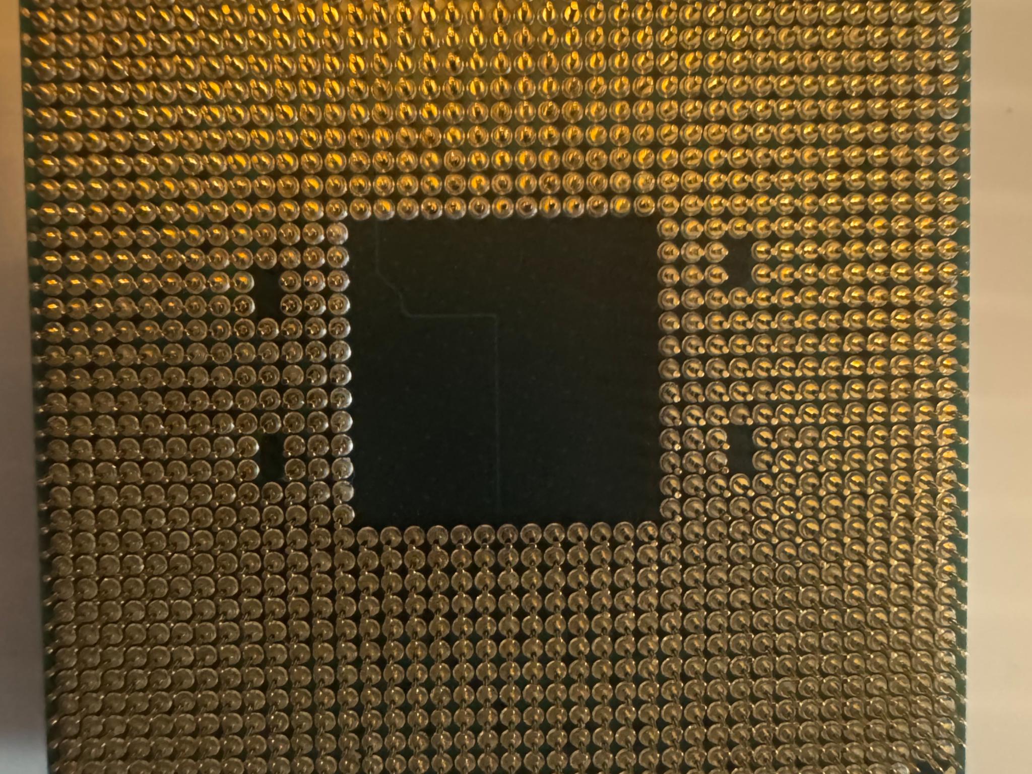 AMD Ryzen 5 5600GT USED: PERFECT CONDITION